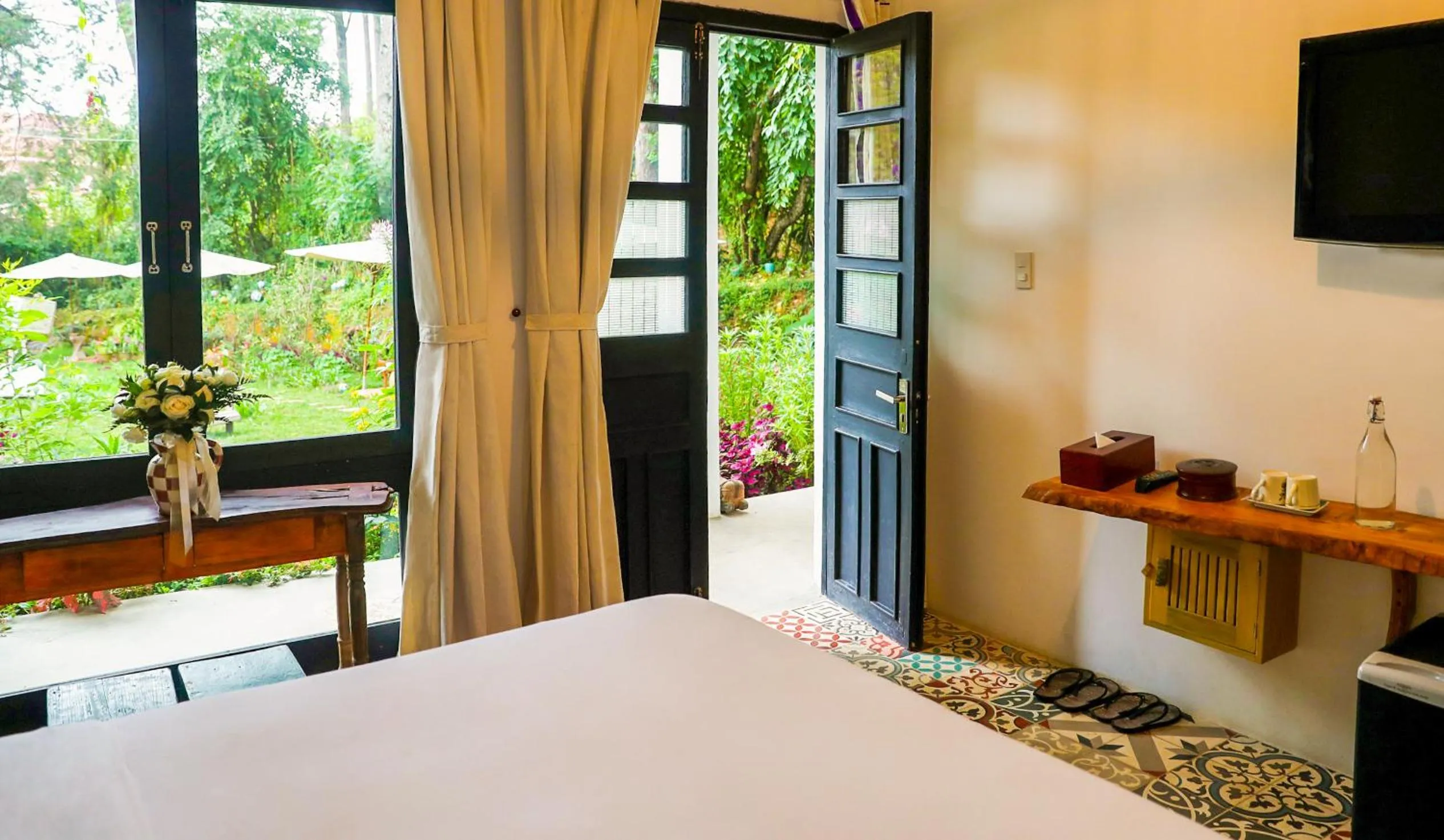 Bed in Stop and Go Boutique Hotel