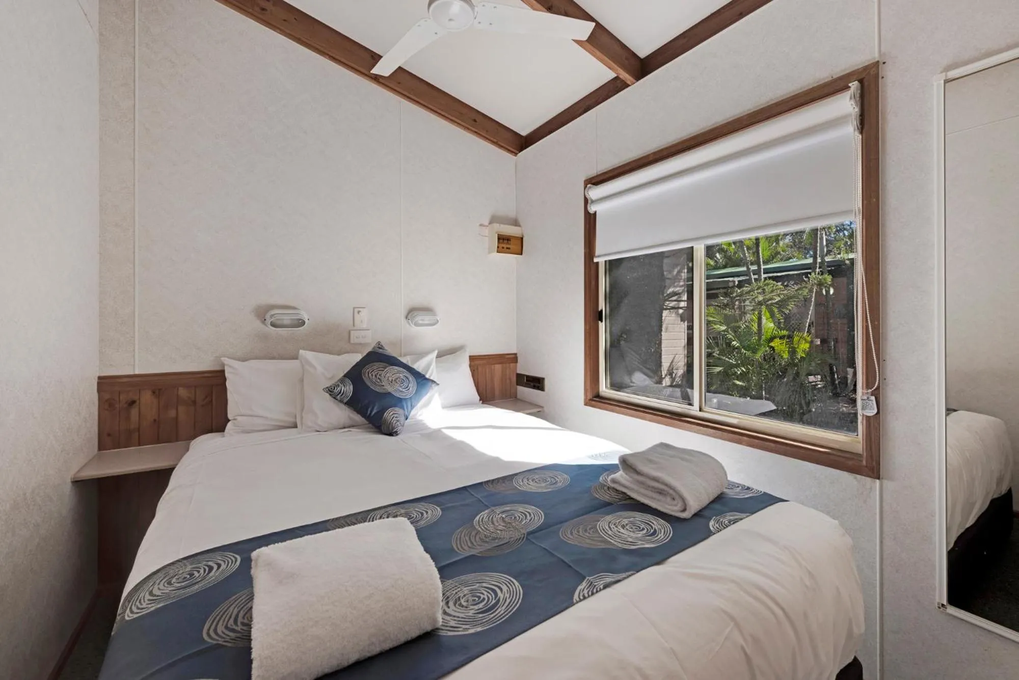 Bedroom, Bed in Discovery Parks - Emerald Beach