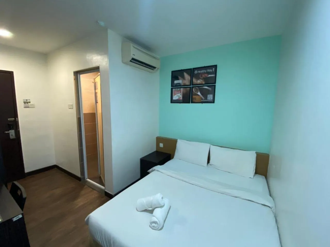 Bedroom, Bed in Timez Business Hotel