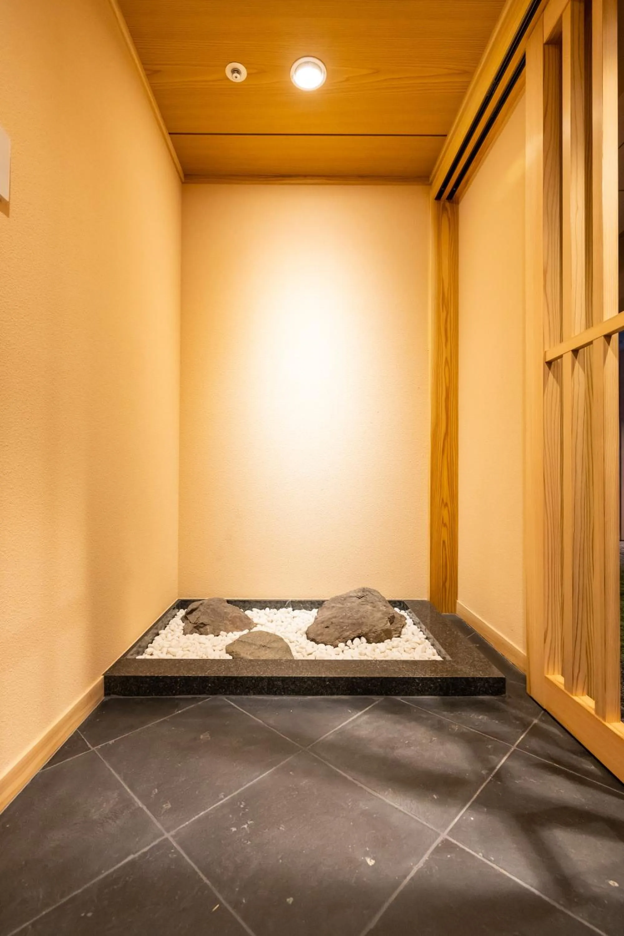 Bed in Ryokan Ginkaku Kyoto