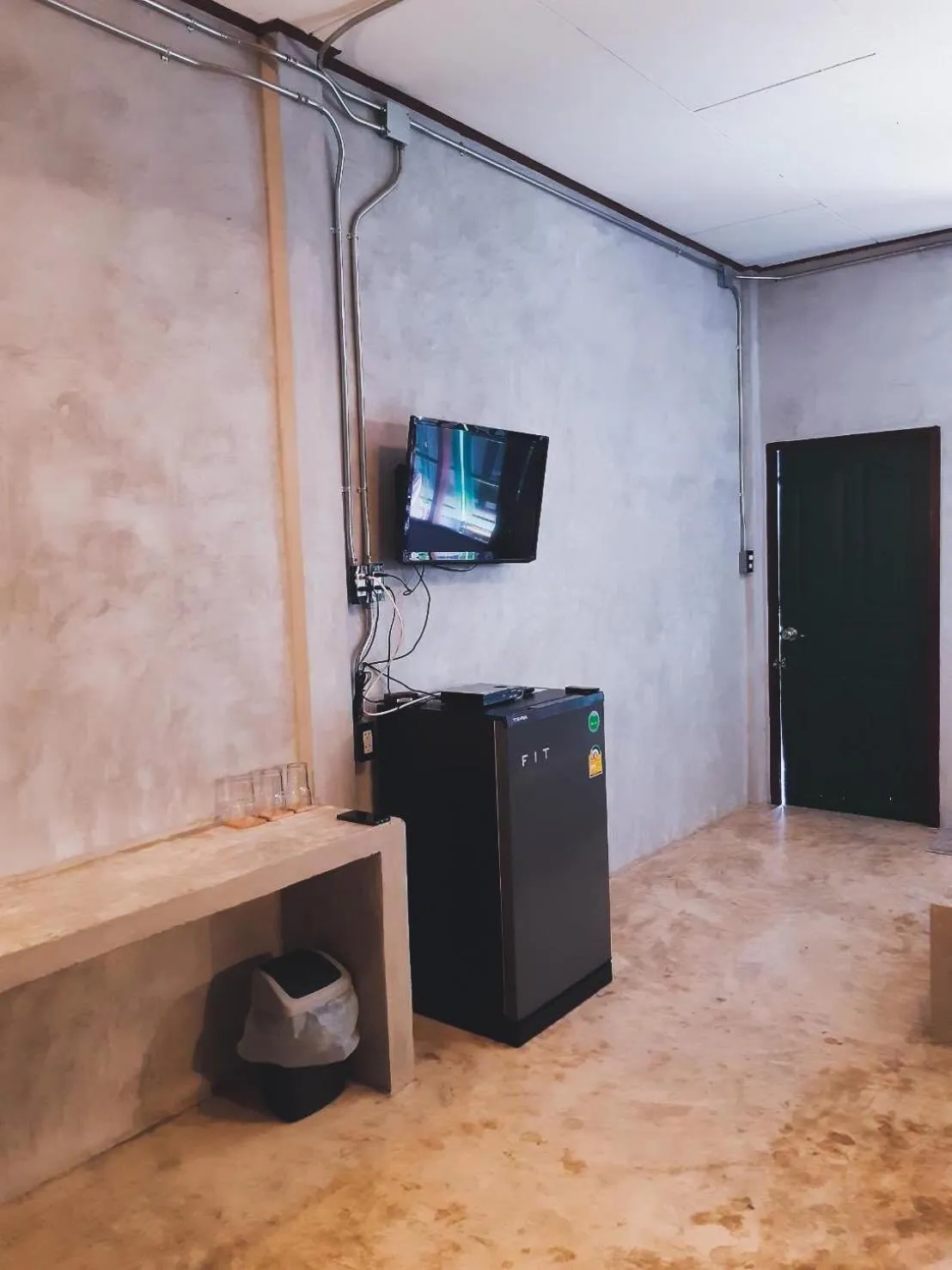 Photo of the whole room in Samanta By The Sea