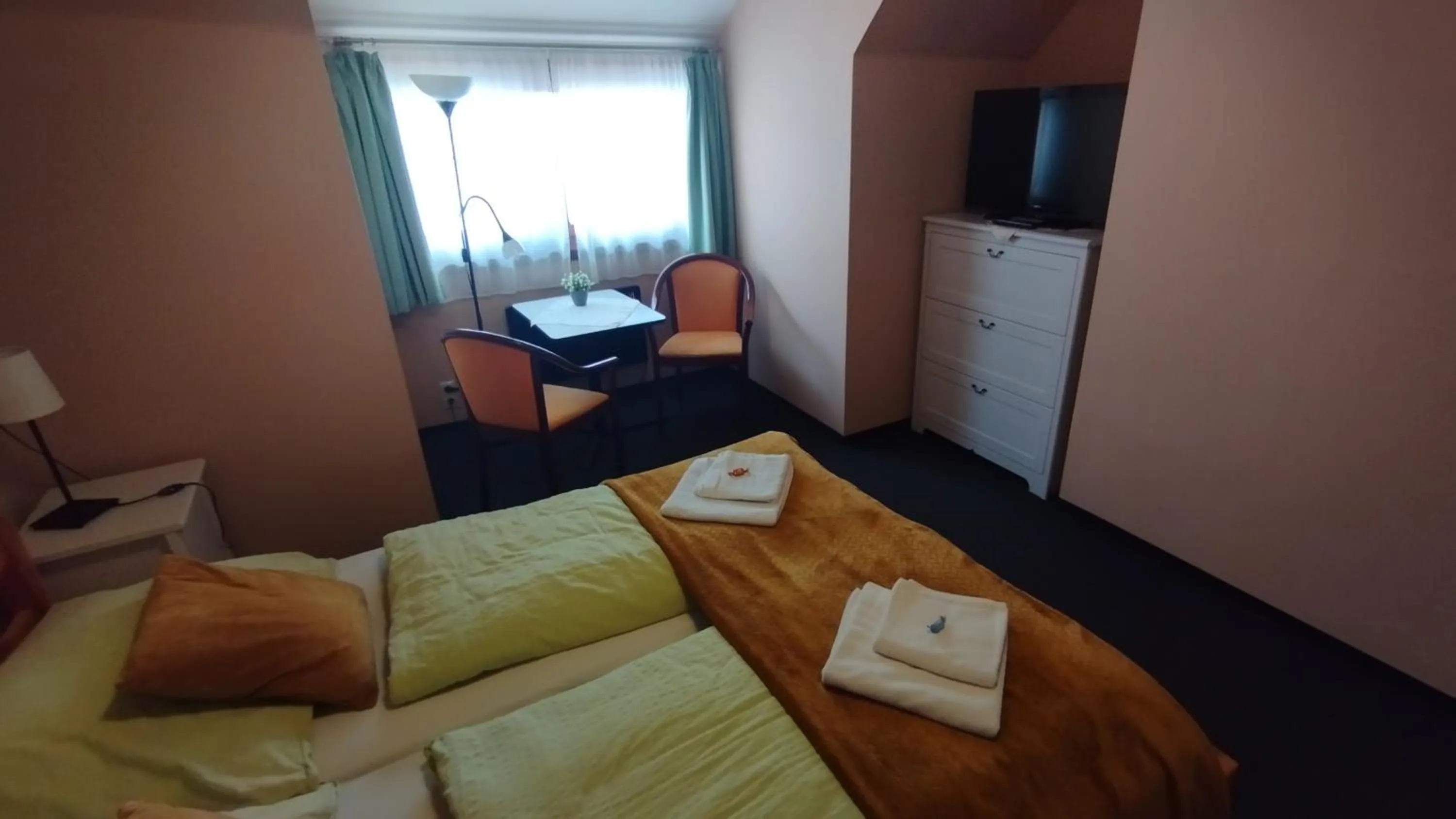 Bed in Jasmin Privatzimmer