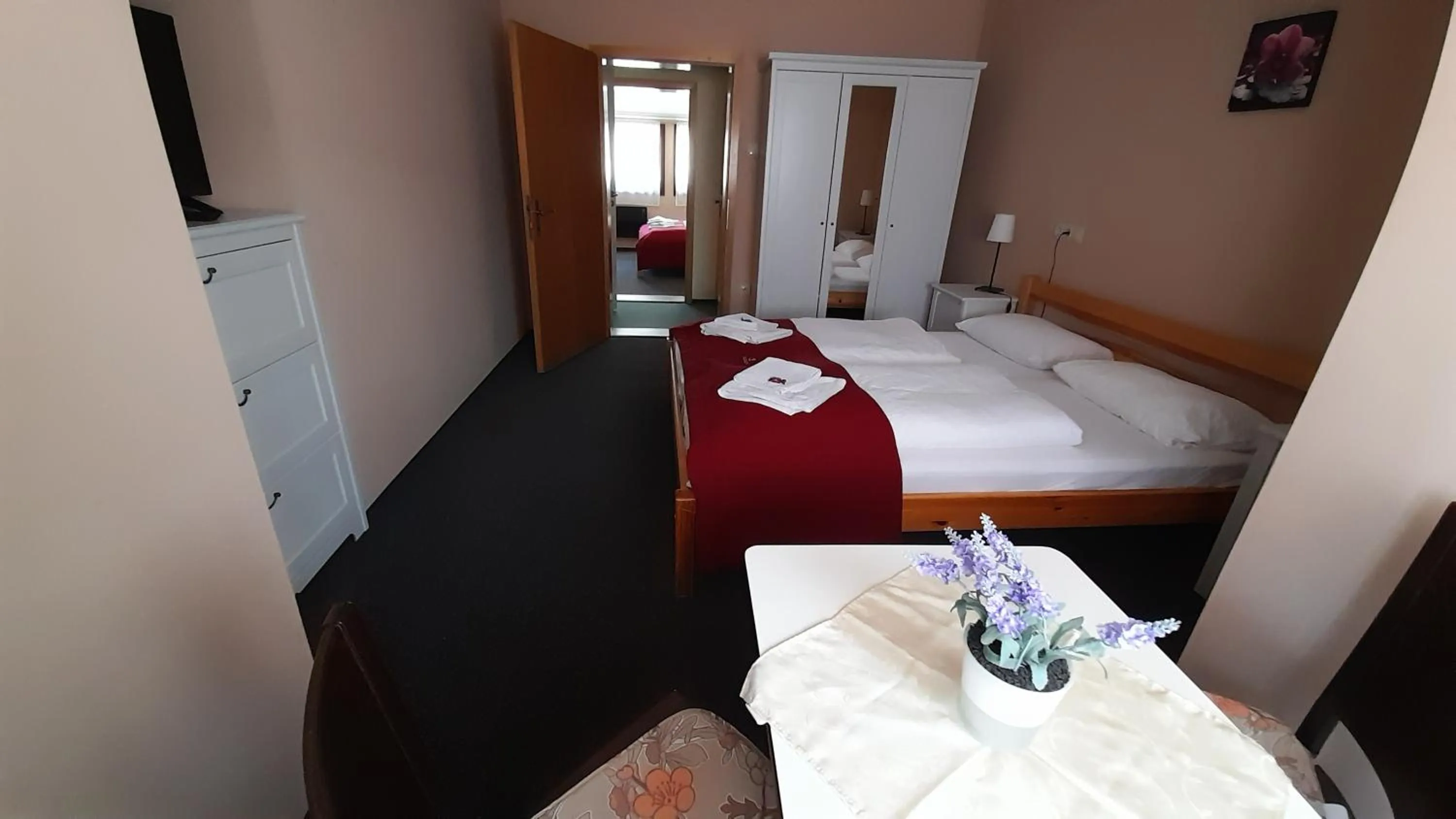 Bed in Jasmin Privatzimmer