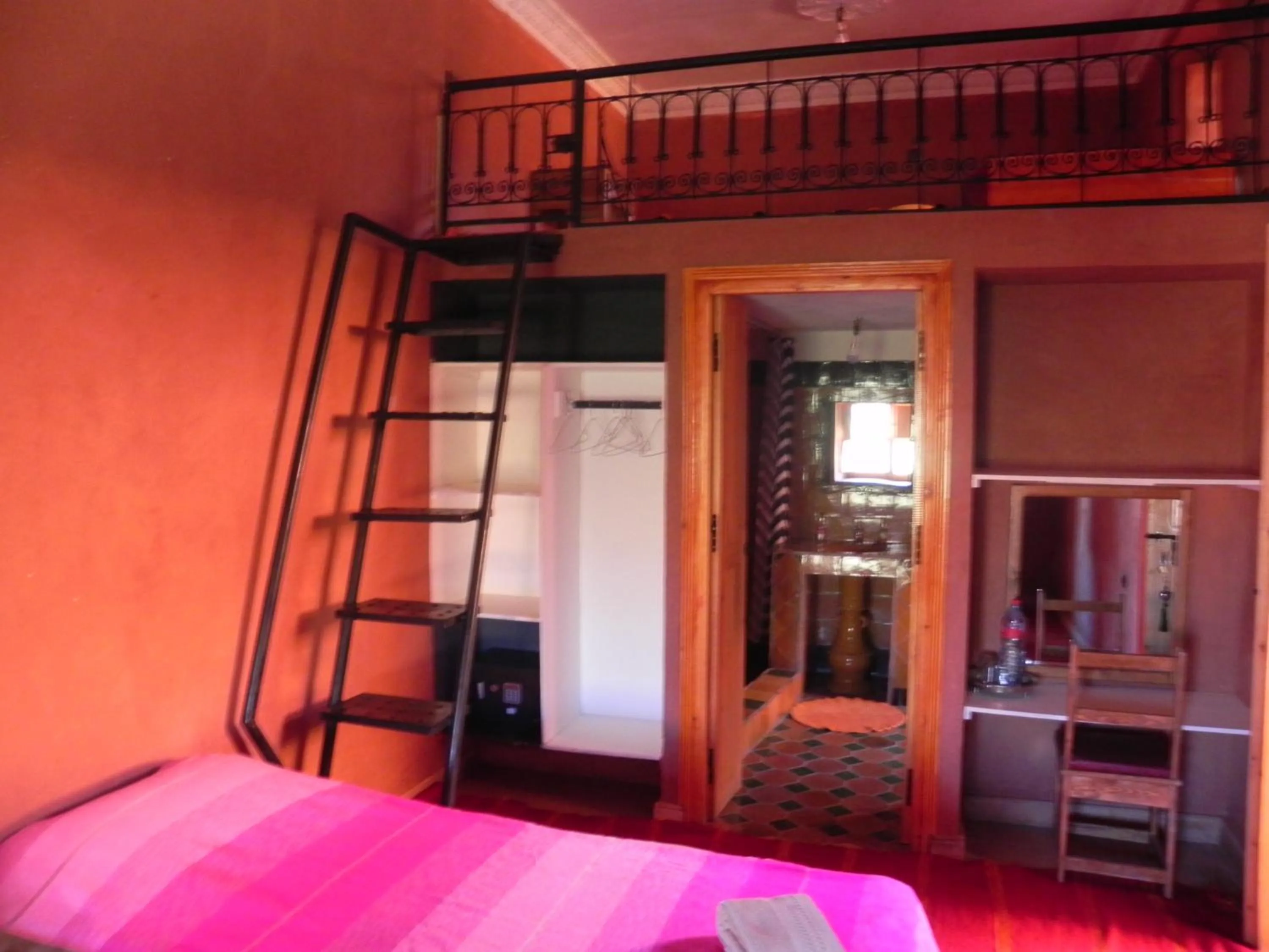 Bed in Kasbah Petit Nomade