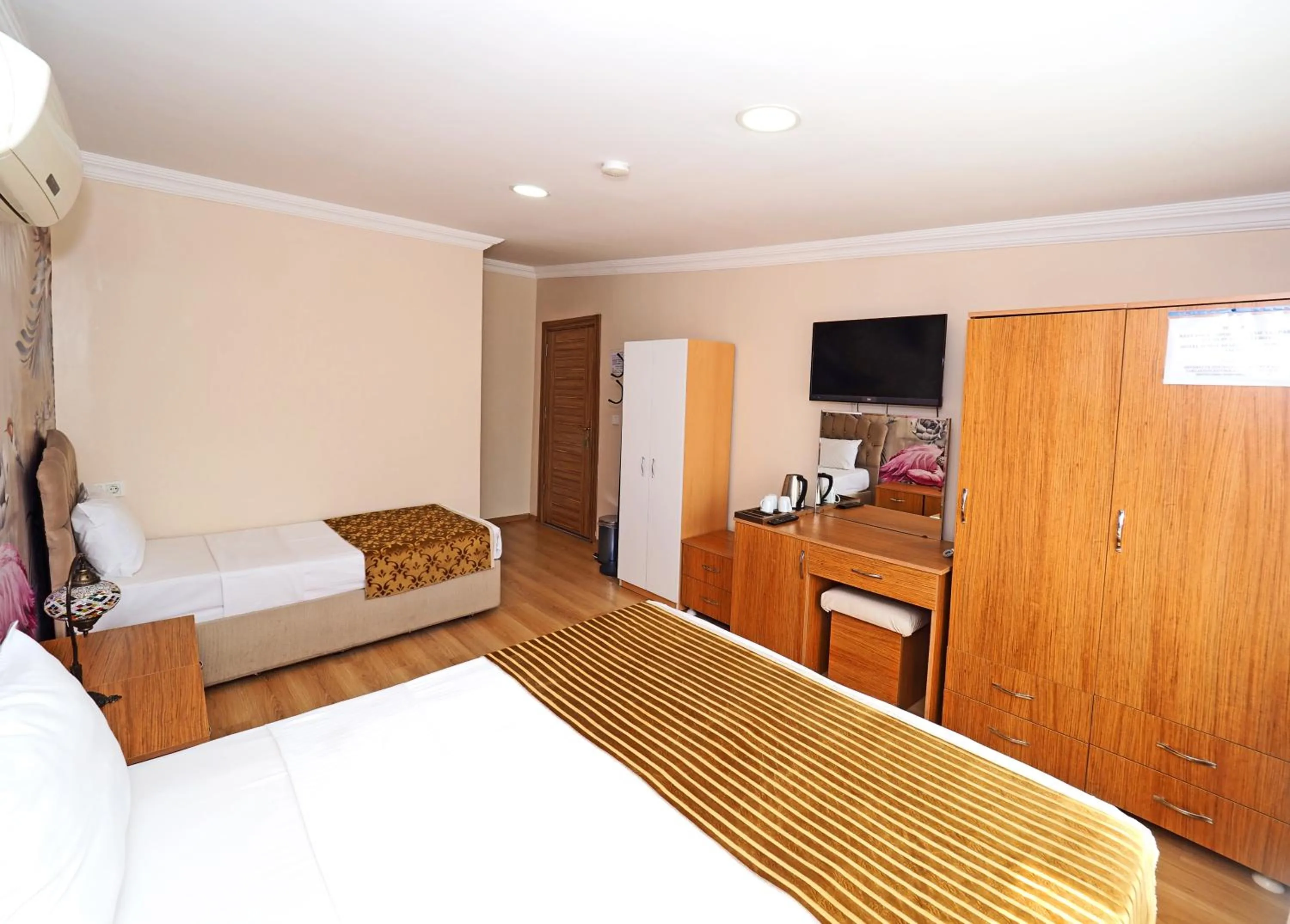 Bed in Seyri Istanbul Hotel