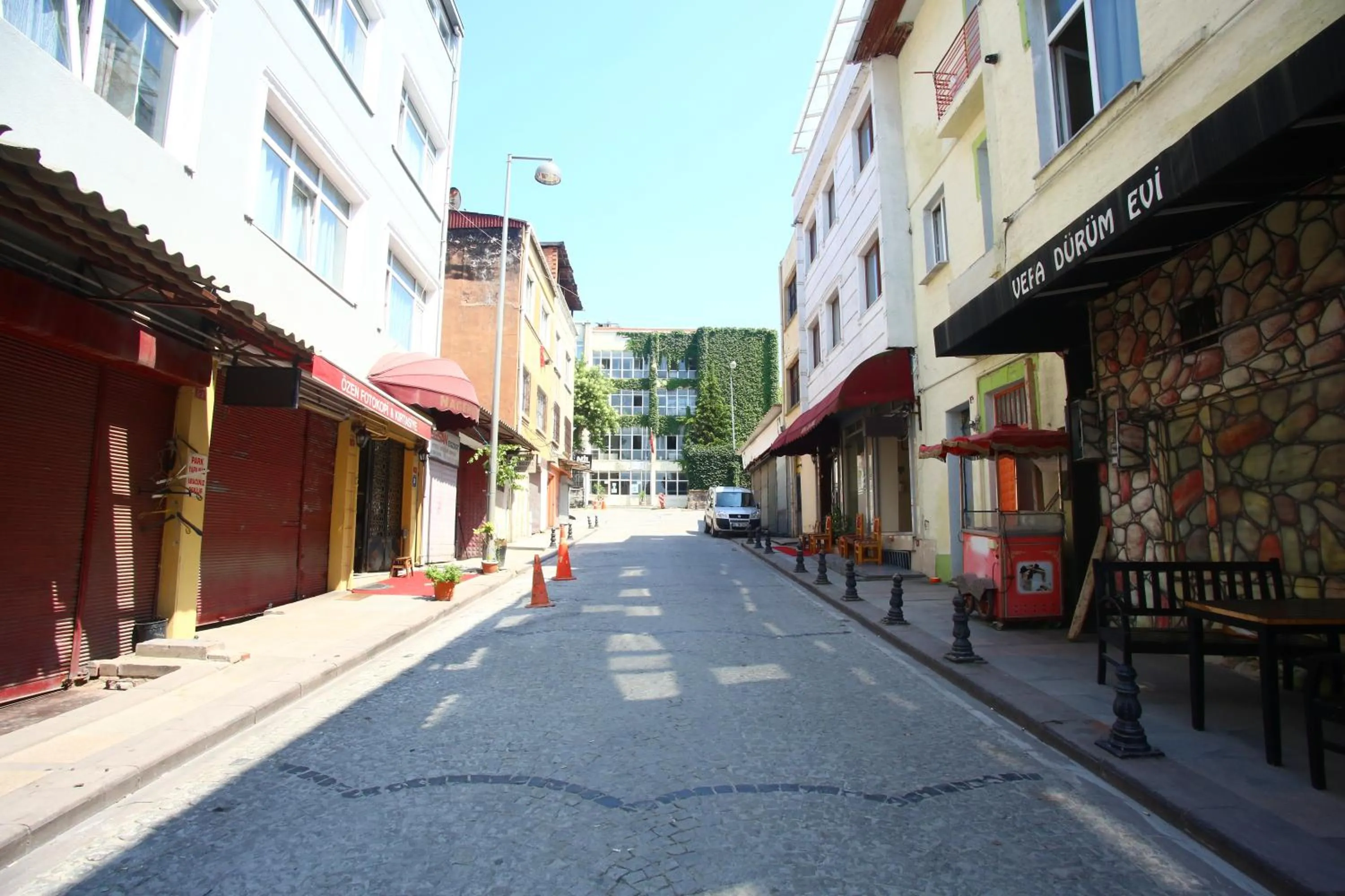 Street view in Seyri Istanbul Hotel