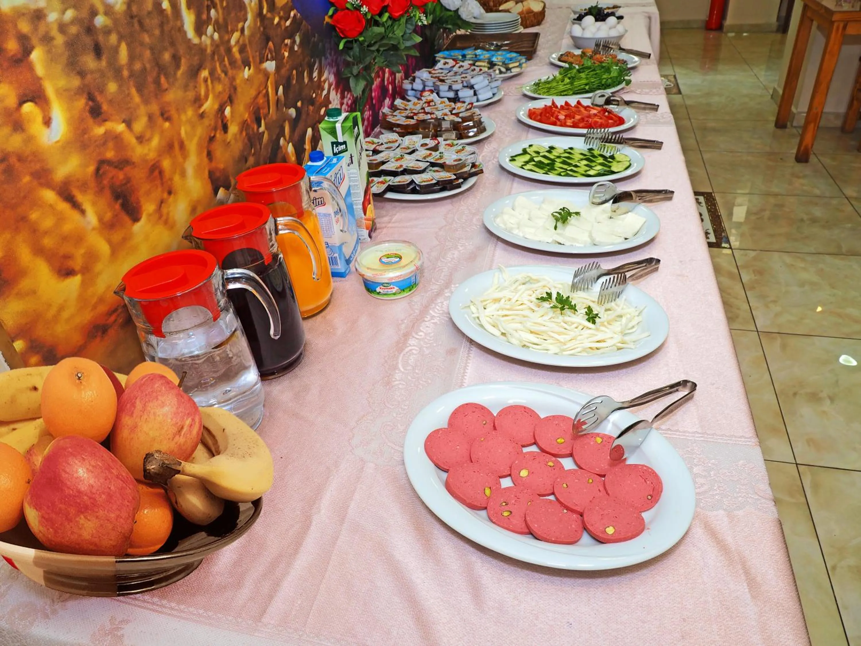 Food and drinks in Seyri Istanbul Hotel