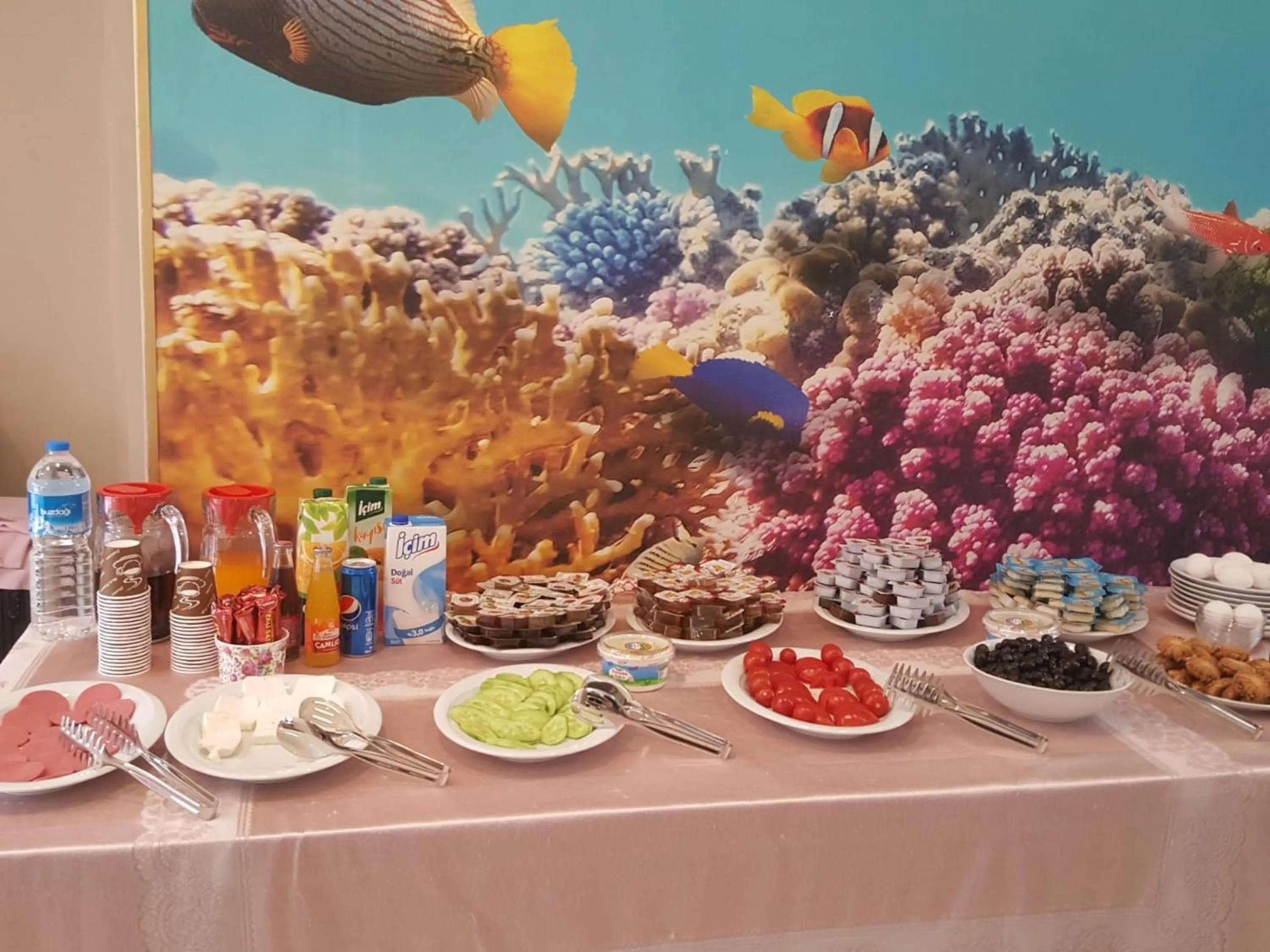 Food and drinks in Seyri Istanbul Hotel