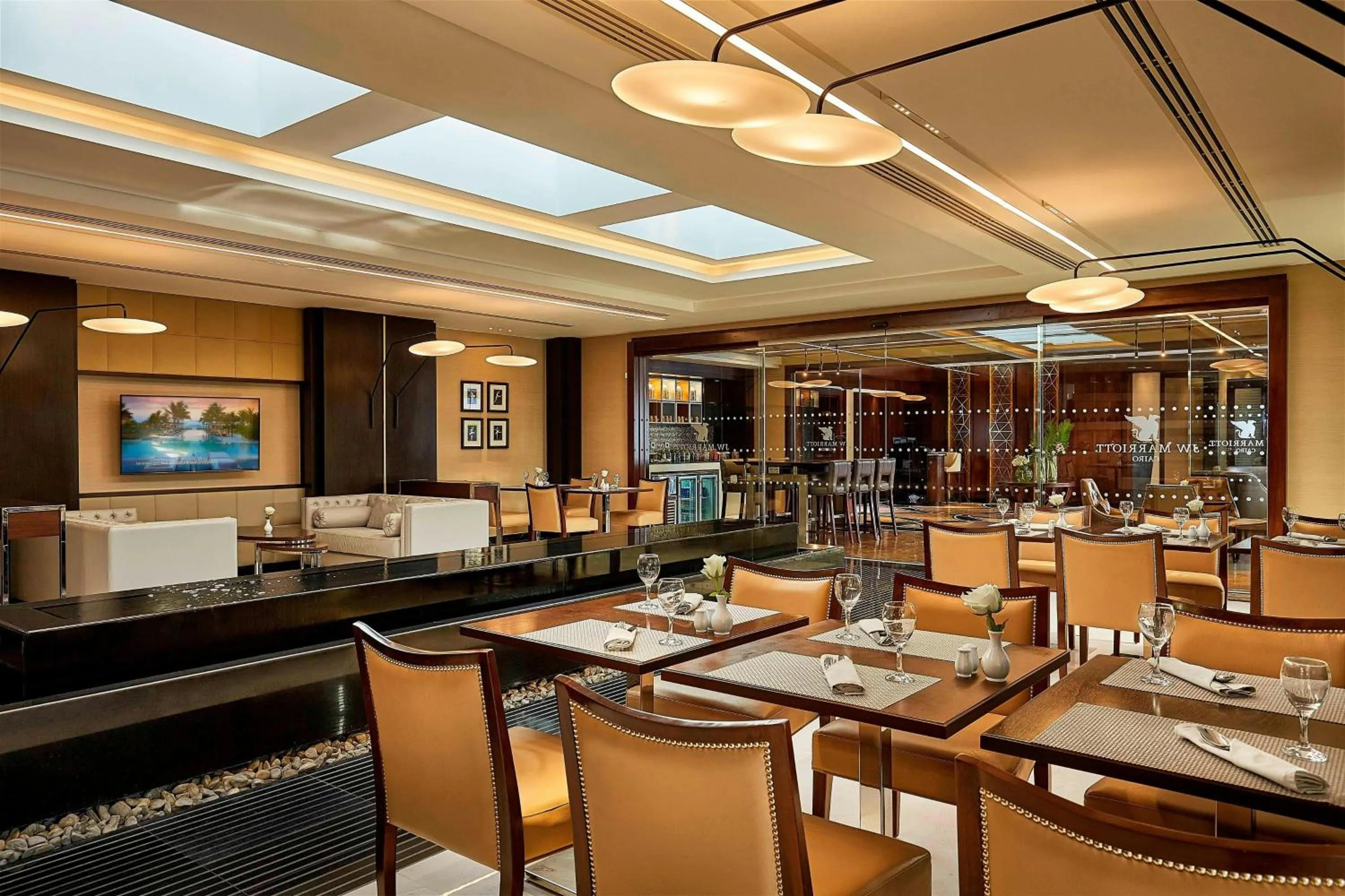 Lounge or bar in JW Marriott Hotel Cairo