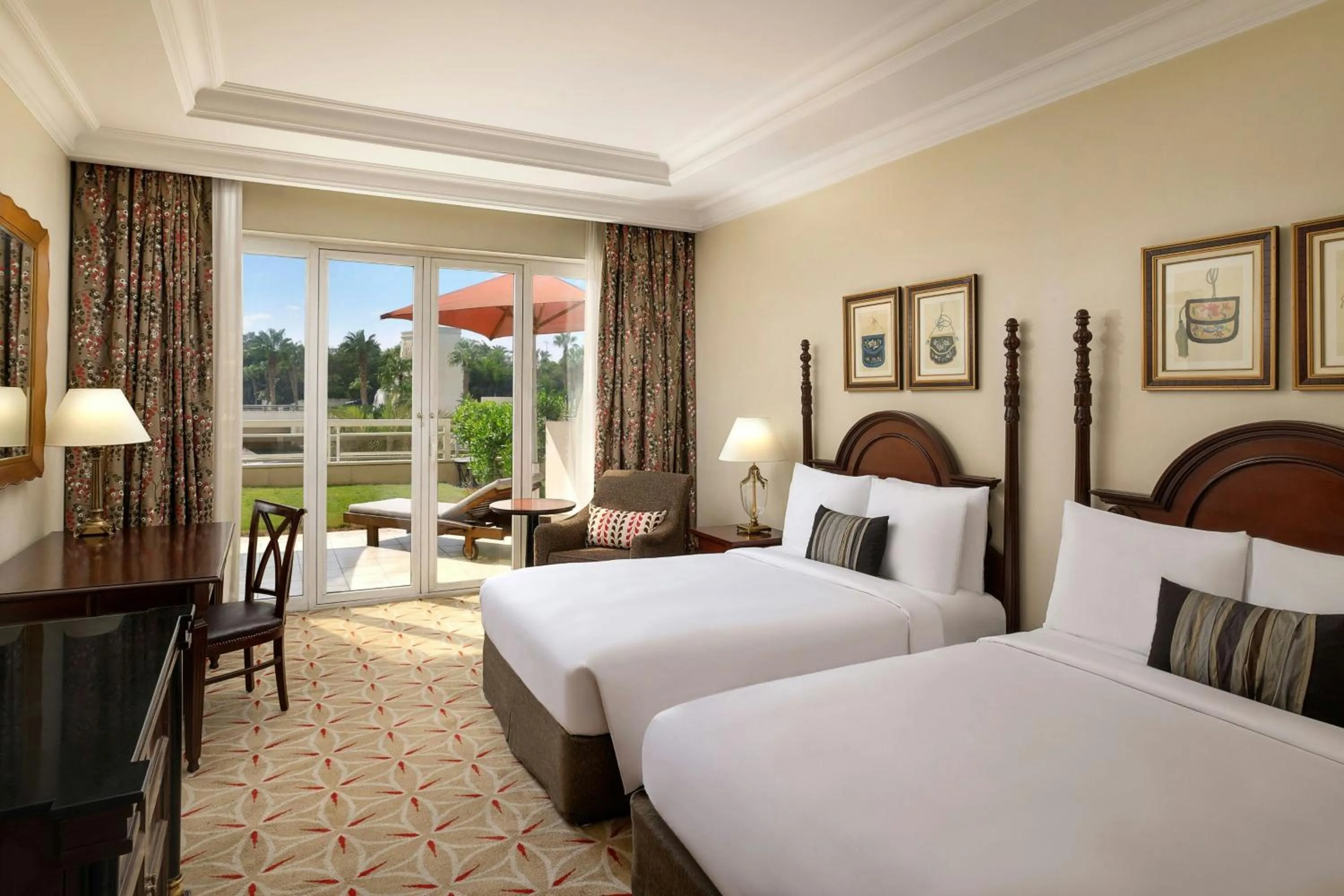 Photo of the whole room, Bed in JW Marriott Hotel Cairo