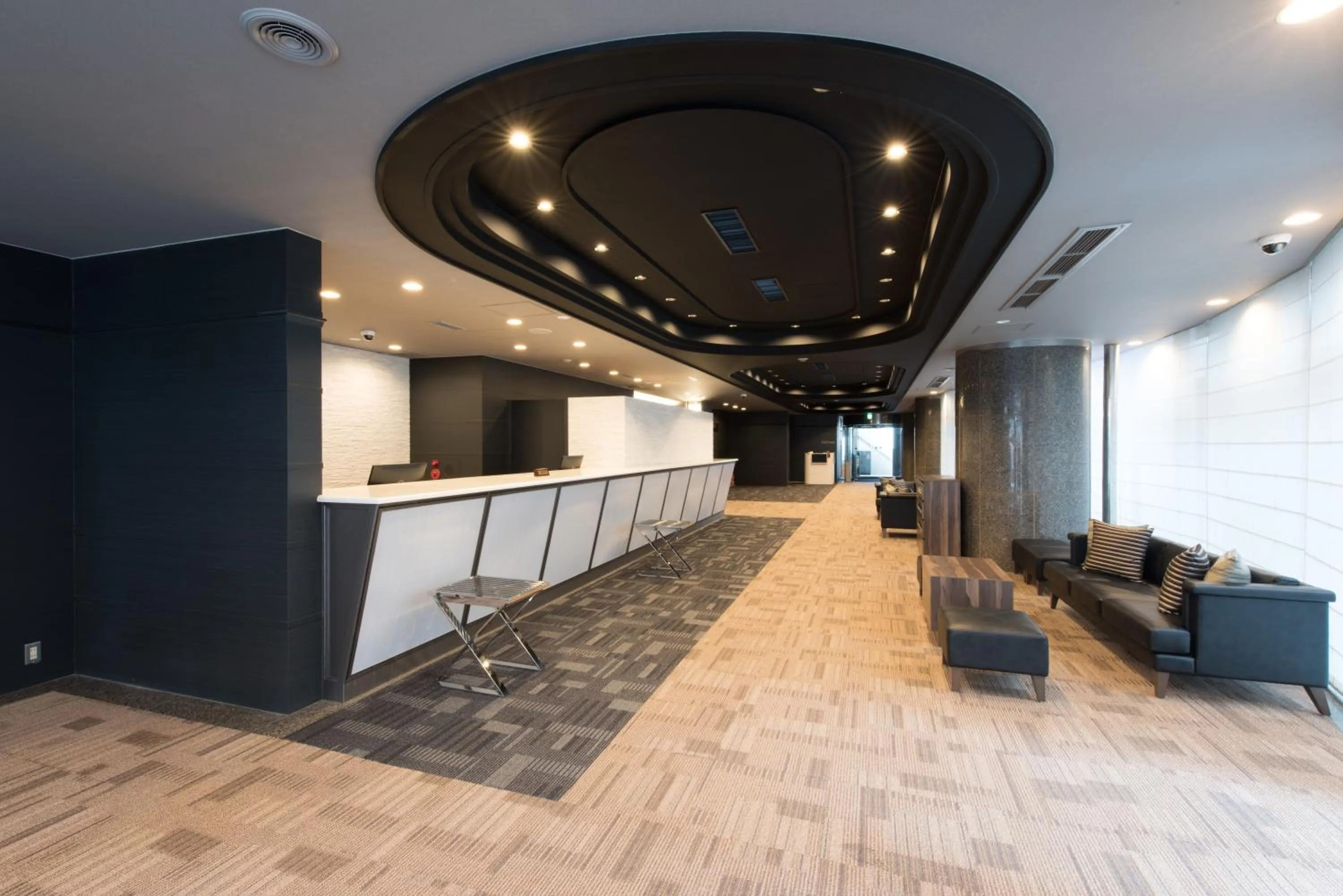 Lobby or reception in HOTEL MYSTAYS Tachikawa
