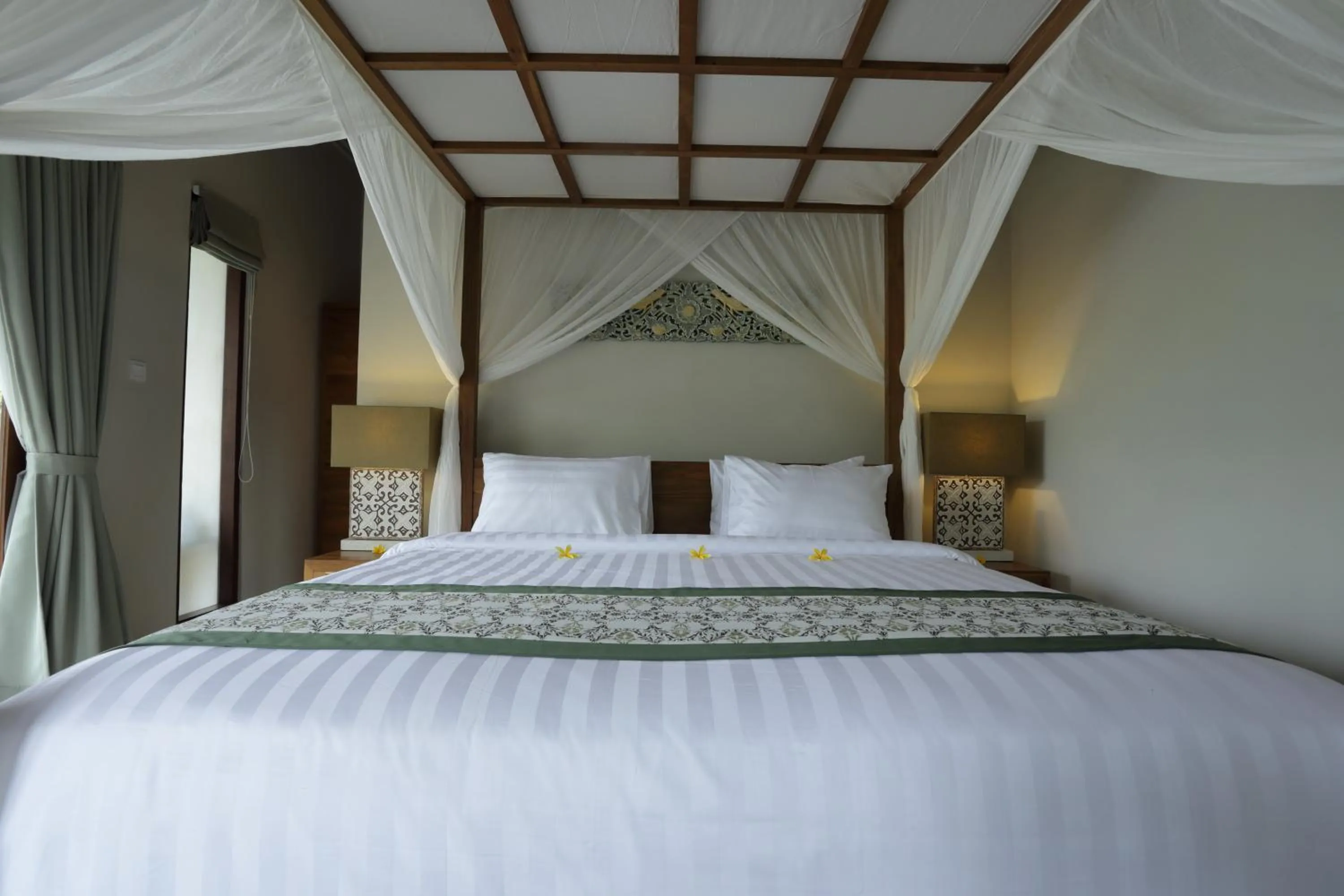 Bed in Masia Villa Ubud
