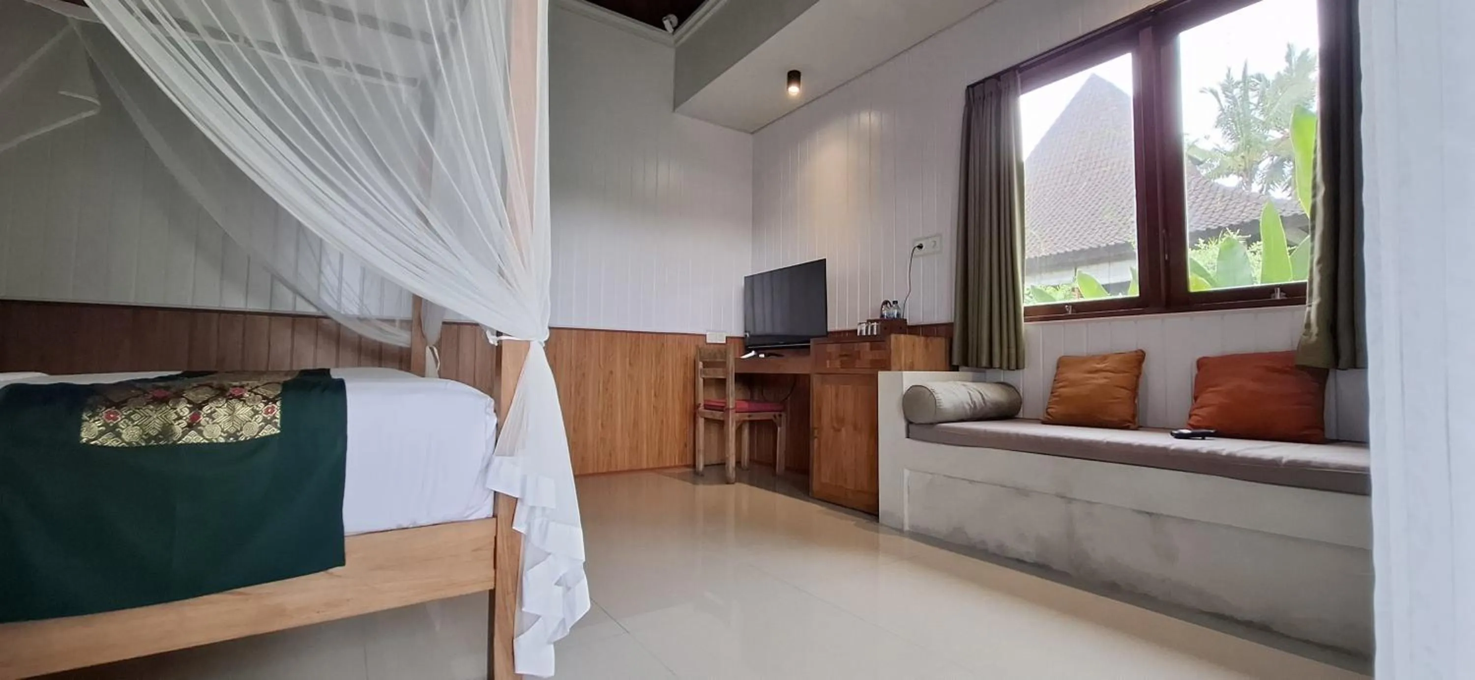 Bed in Masia Villa Ubud