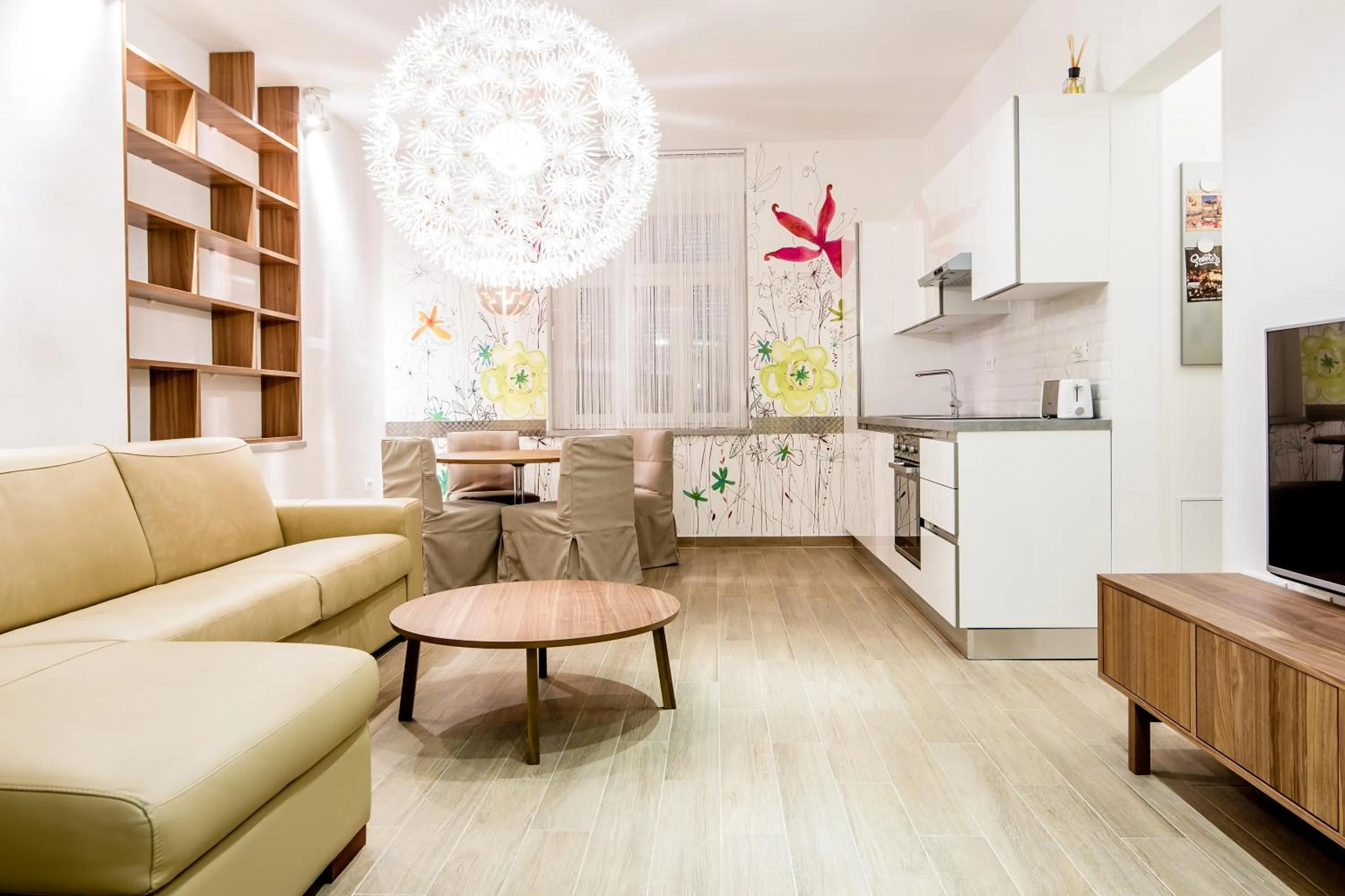 Kitchen or kitchenette in WH Apartments