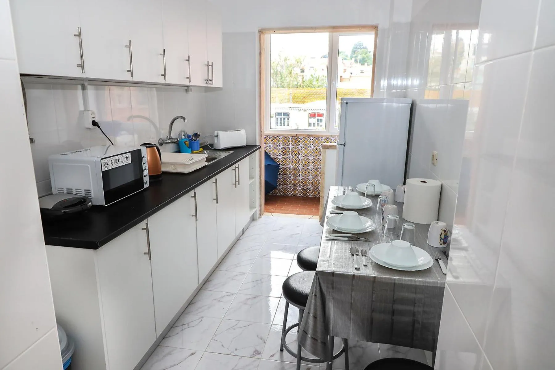 Coffee/tea facilities in lisbon Home host