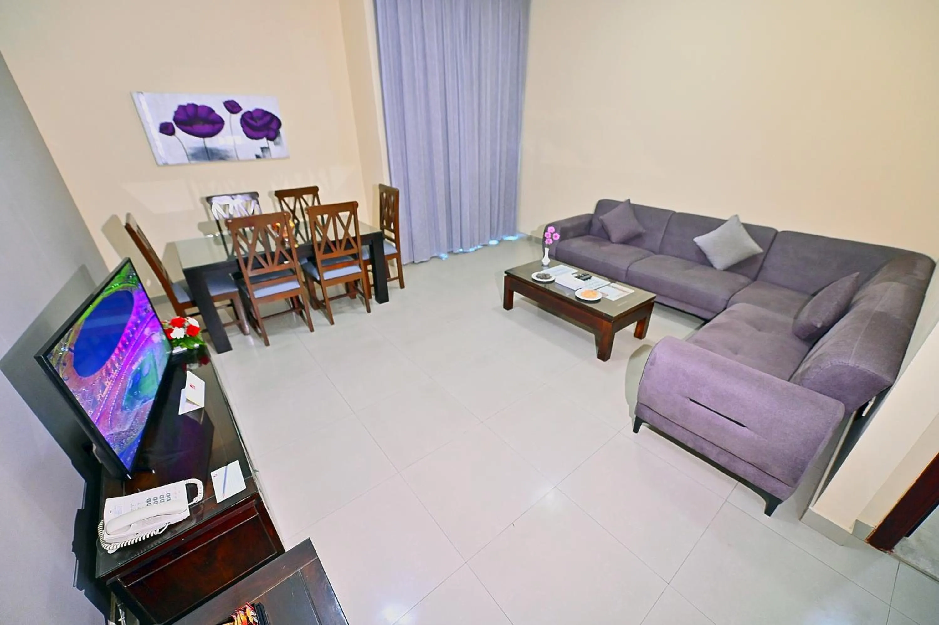 Living room in Ewan Tower Hotel Apartments