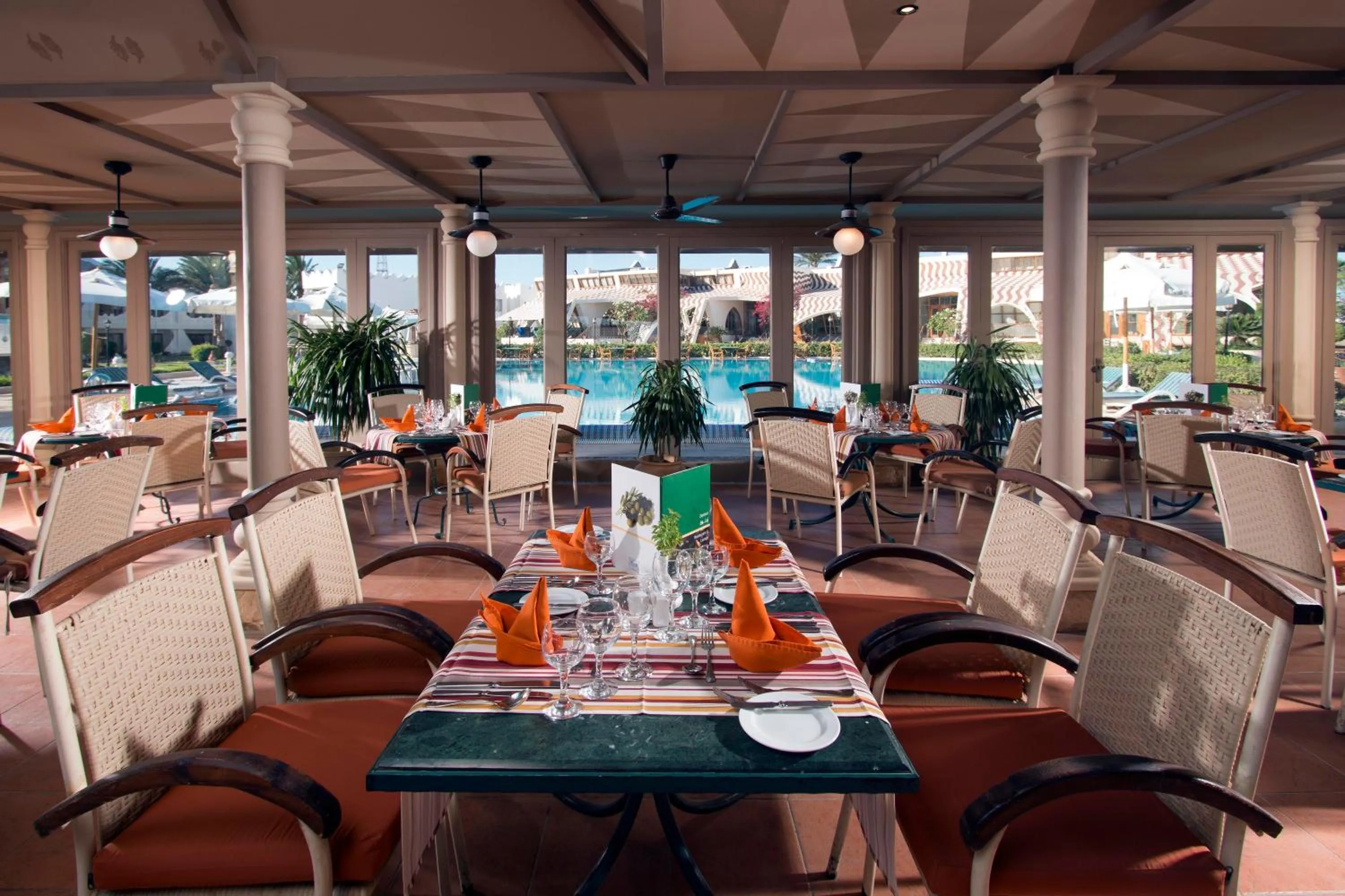 Restaurant/places to eat in Swiss Inn Resort Dahab