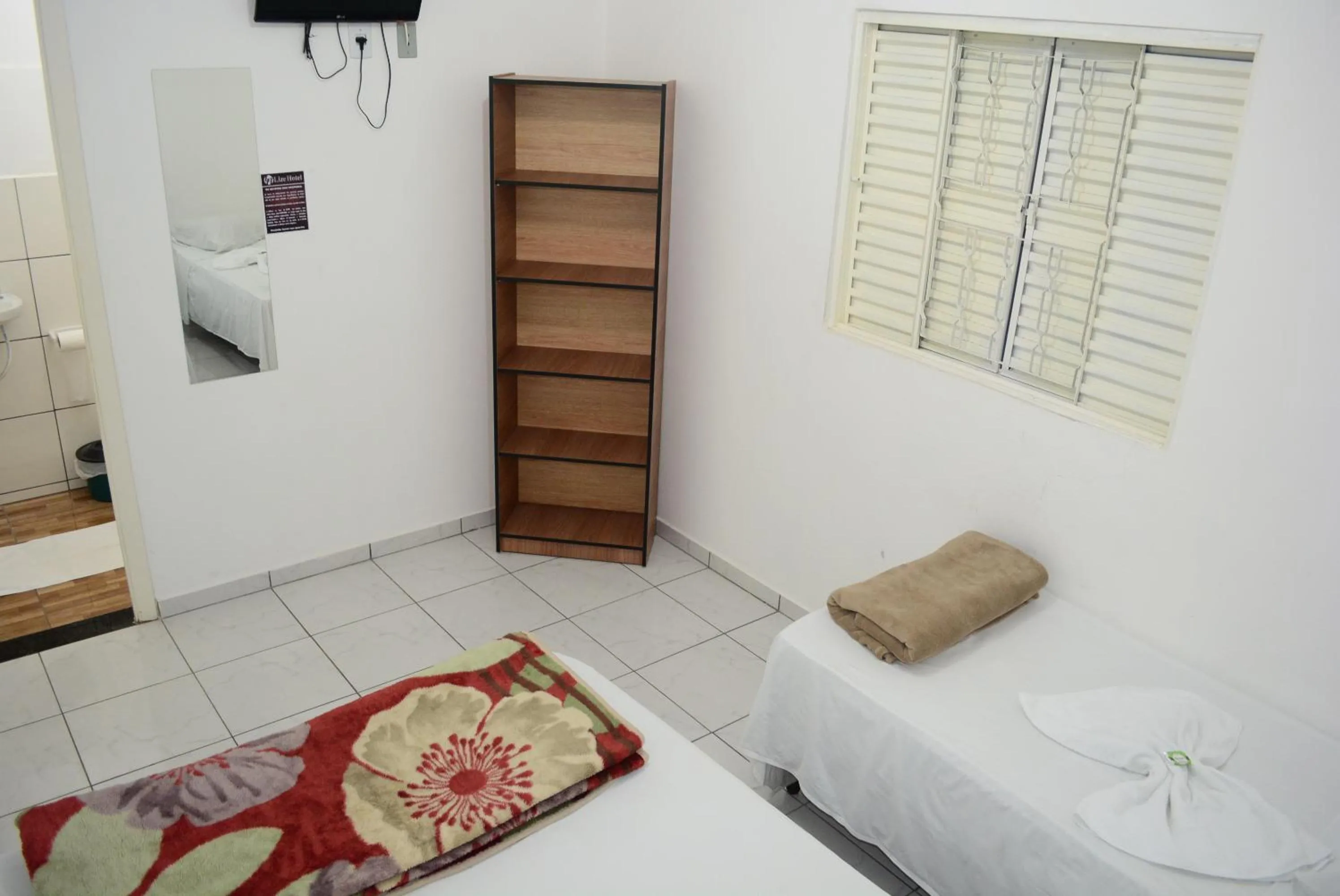 Lize Hotel