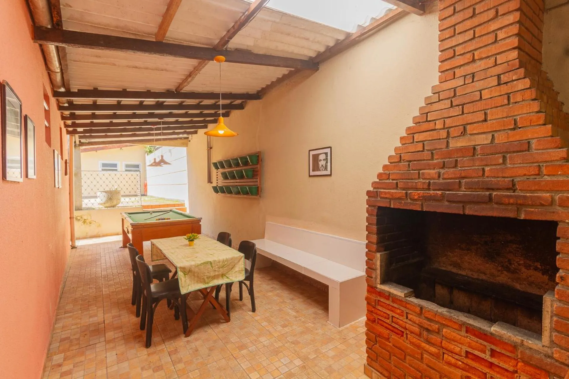 BBQ facilities in Guarujá Hostel