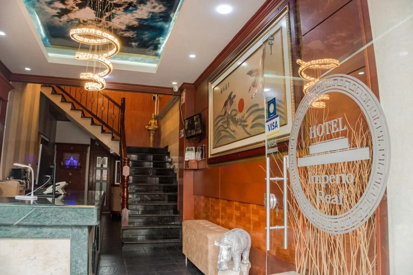 Logo/Certificate/Sign in Ayenda Imperio Real