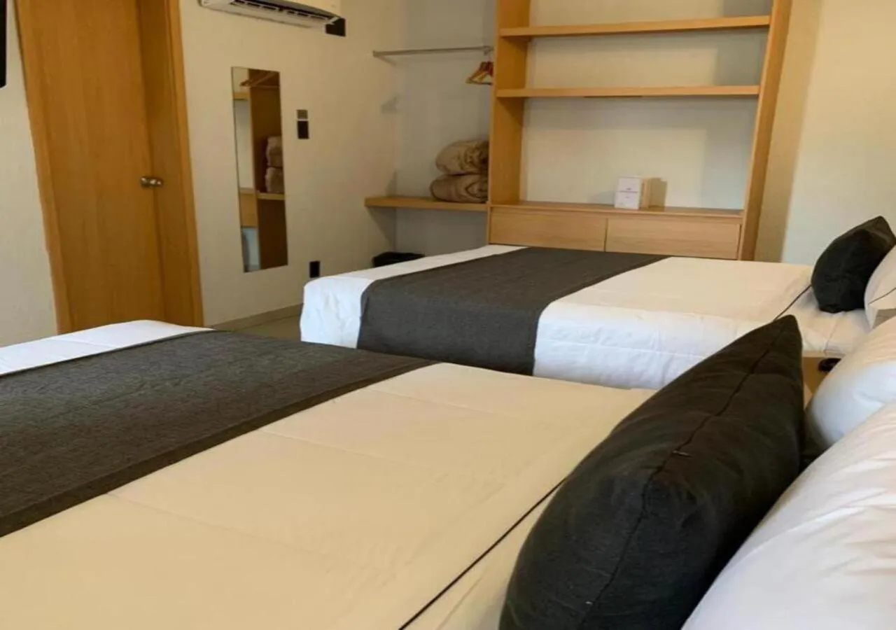 Bed in Hotel Emperador centro Guadalajara y Remodelado