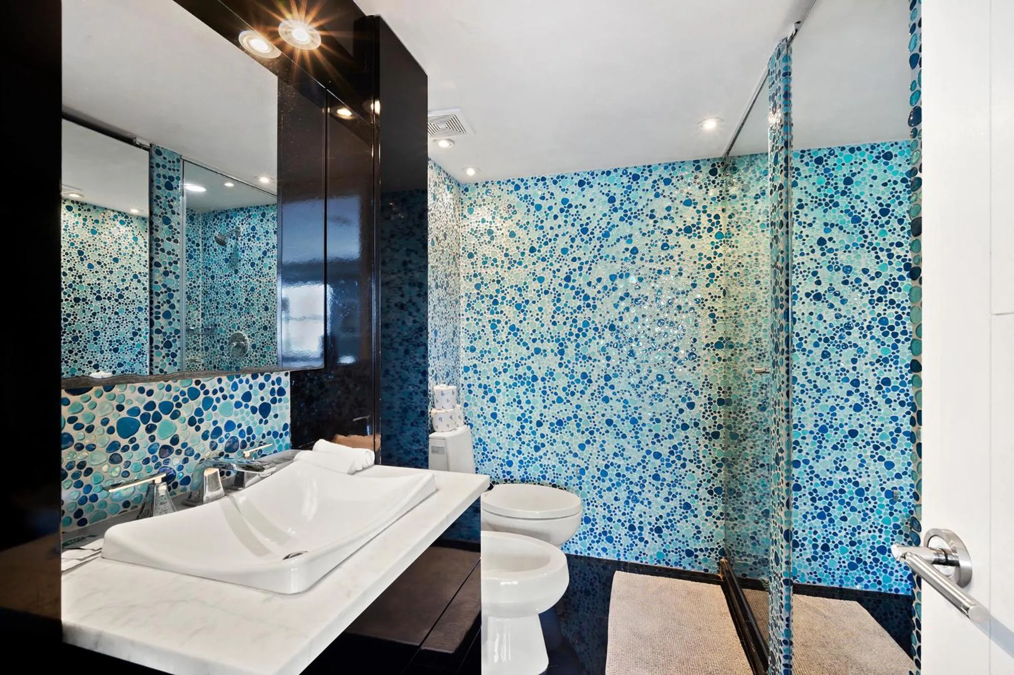 Bathroom in Casa Grande Suites on Ocean Drive