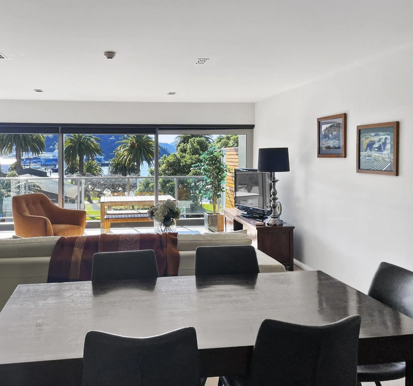 Seating area in Picton Waterfront Apartments