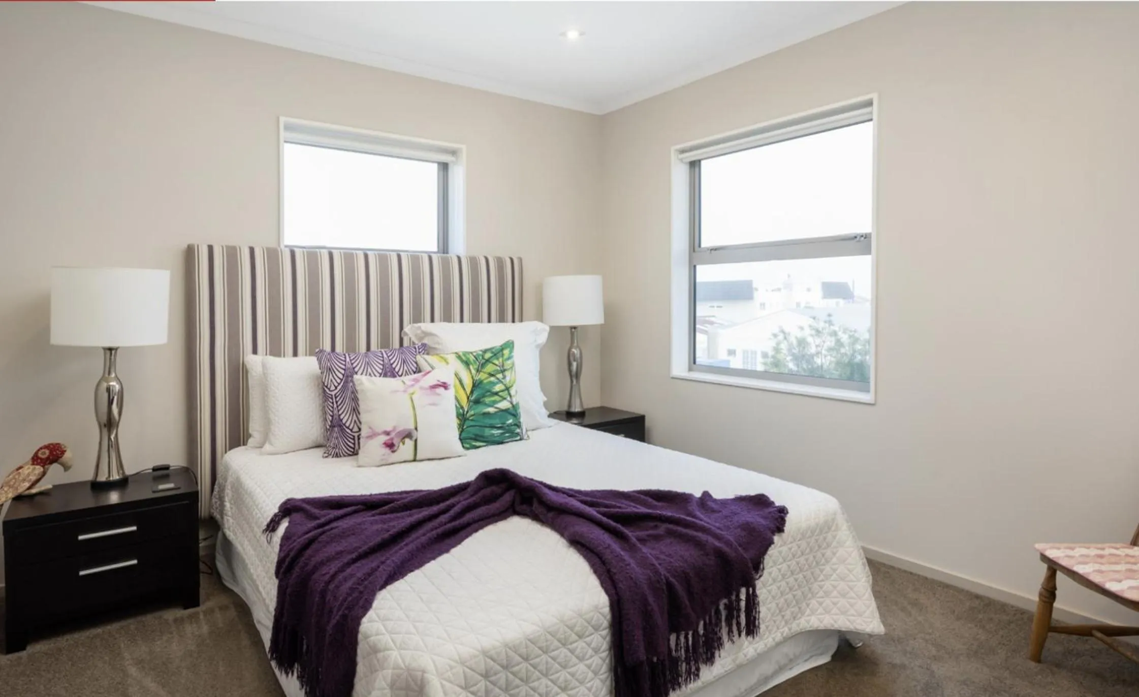 Bedroom, Bed in Picton Waterfront Apartments