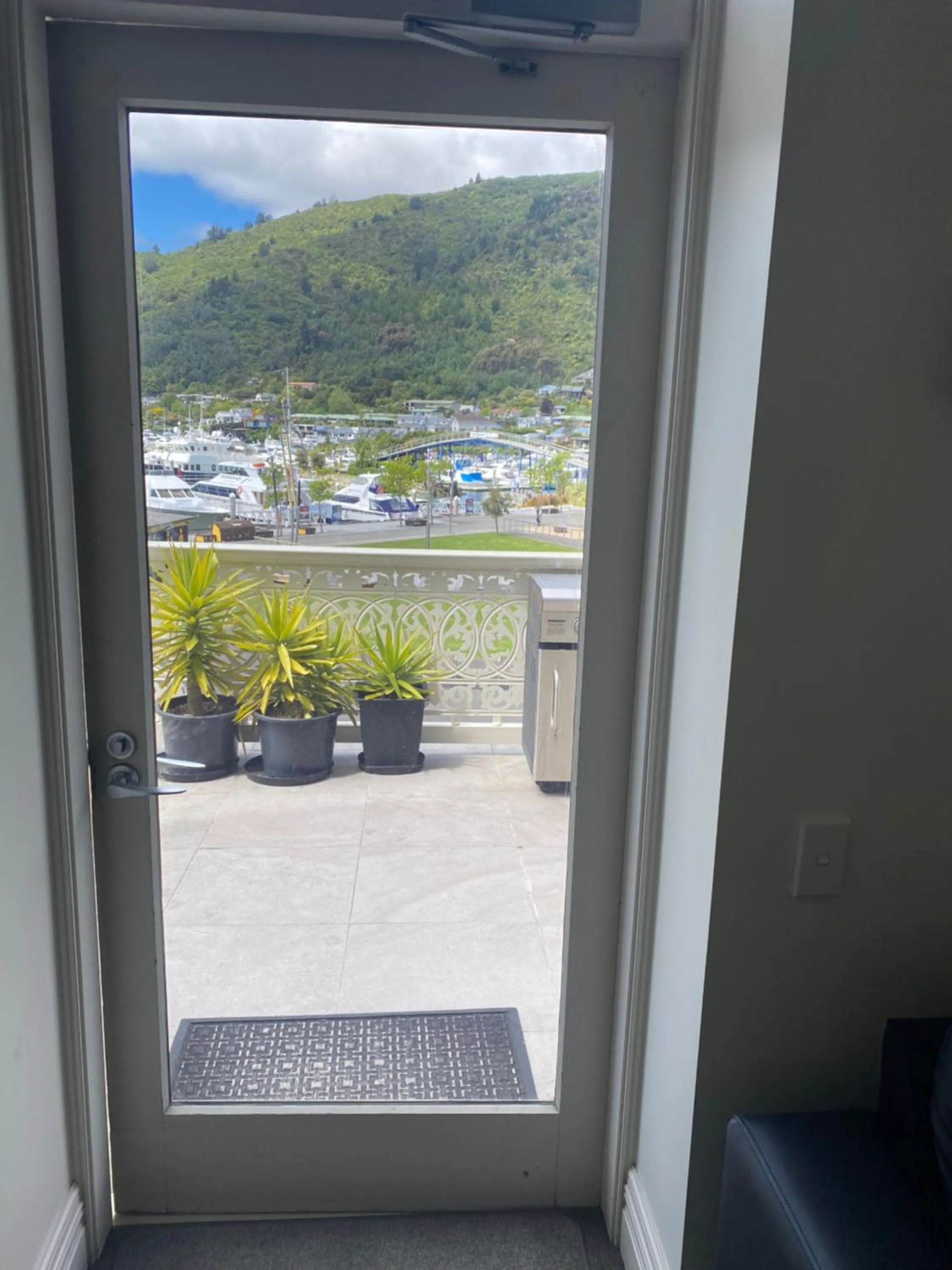 Balcony/Terrace in Picton Waterfront Apartments