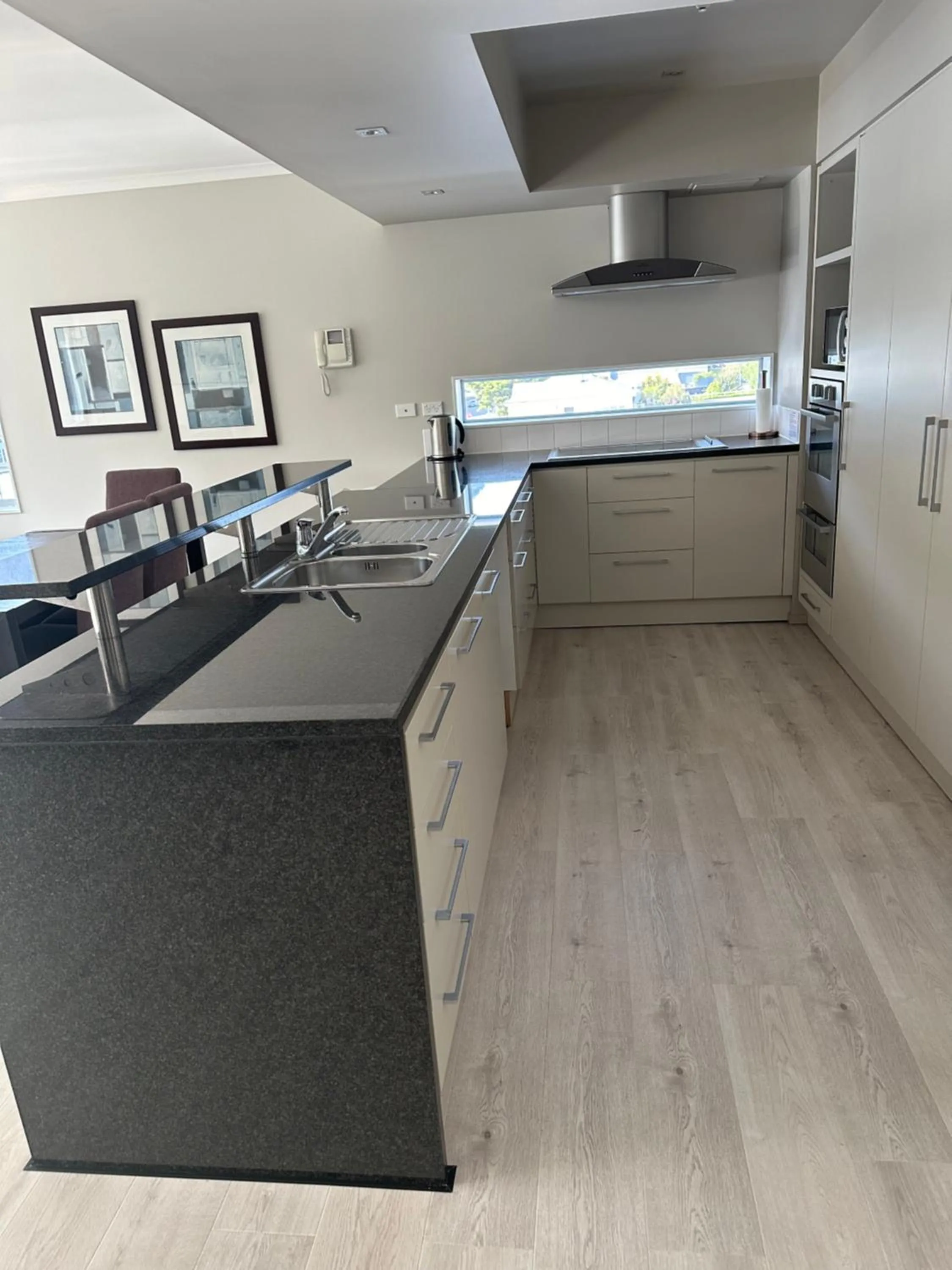 kitchen in Picton Waterfront Apartments