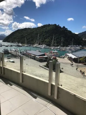 Balcony/Terrace in Picton Waterfront Apartments