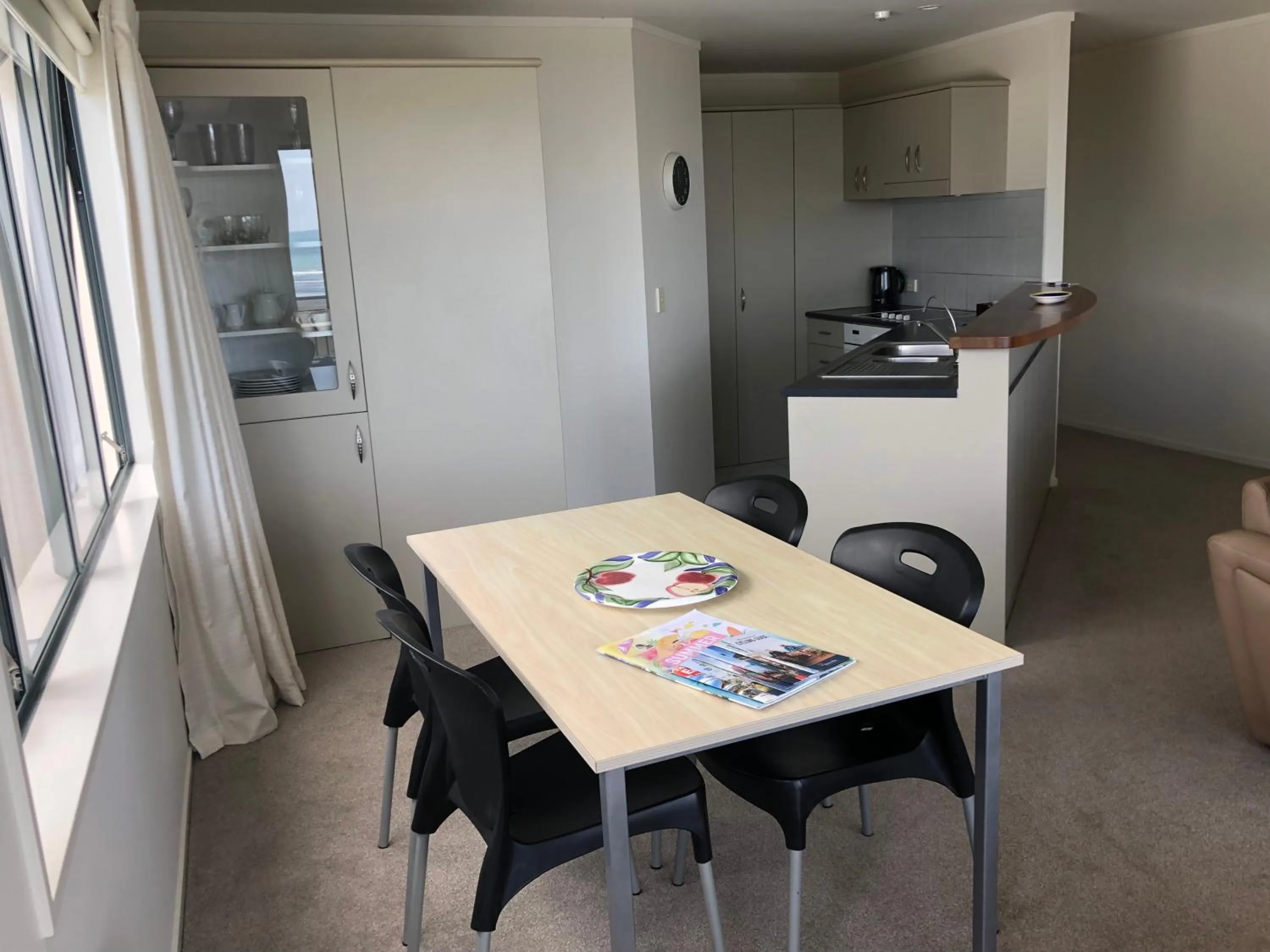 Dining area in Beachpoint Apartments