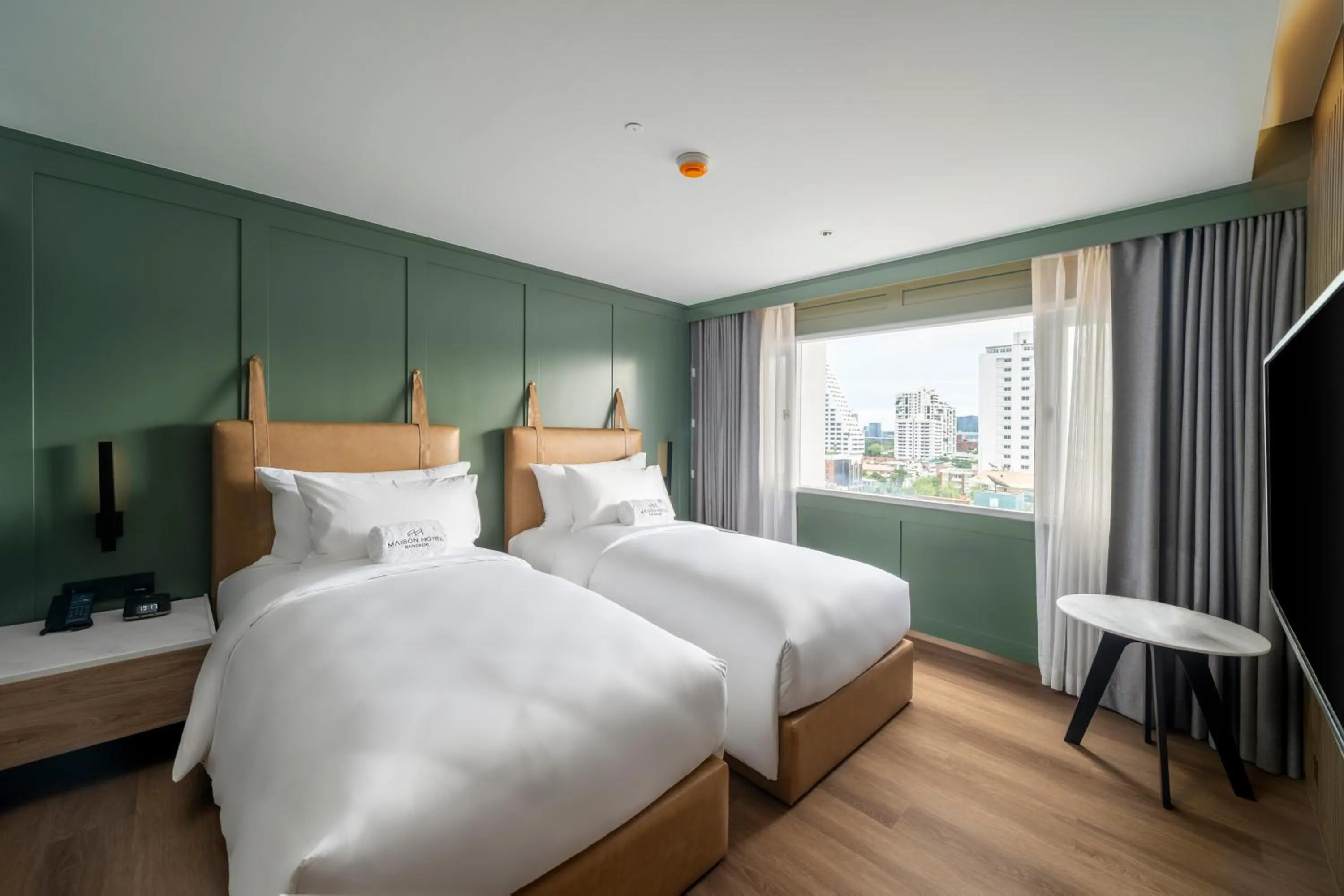 Bedroom, Bed in Rajah Hotel