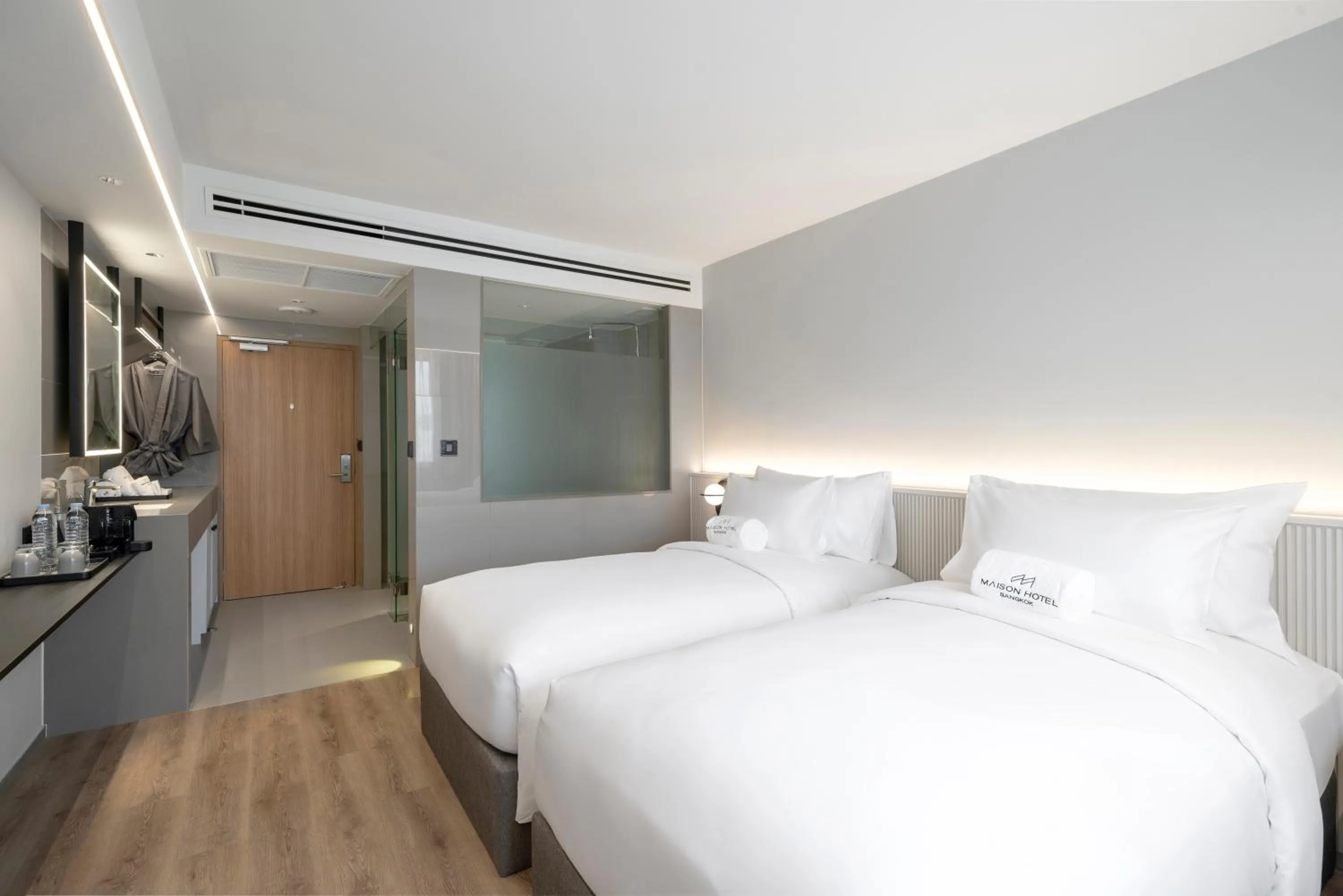 Bedroom, Bed in Rajah Hotel