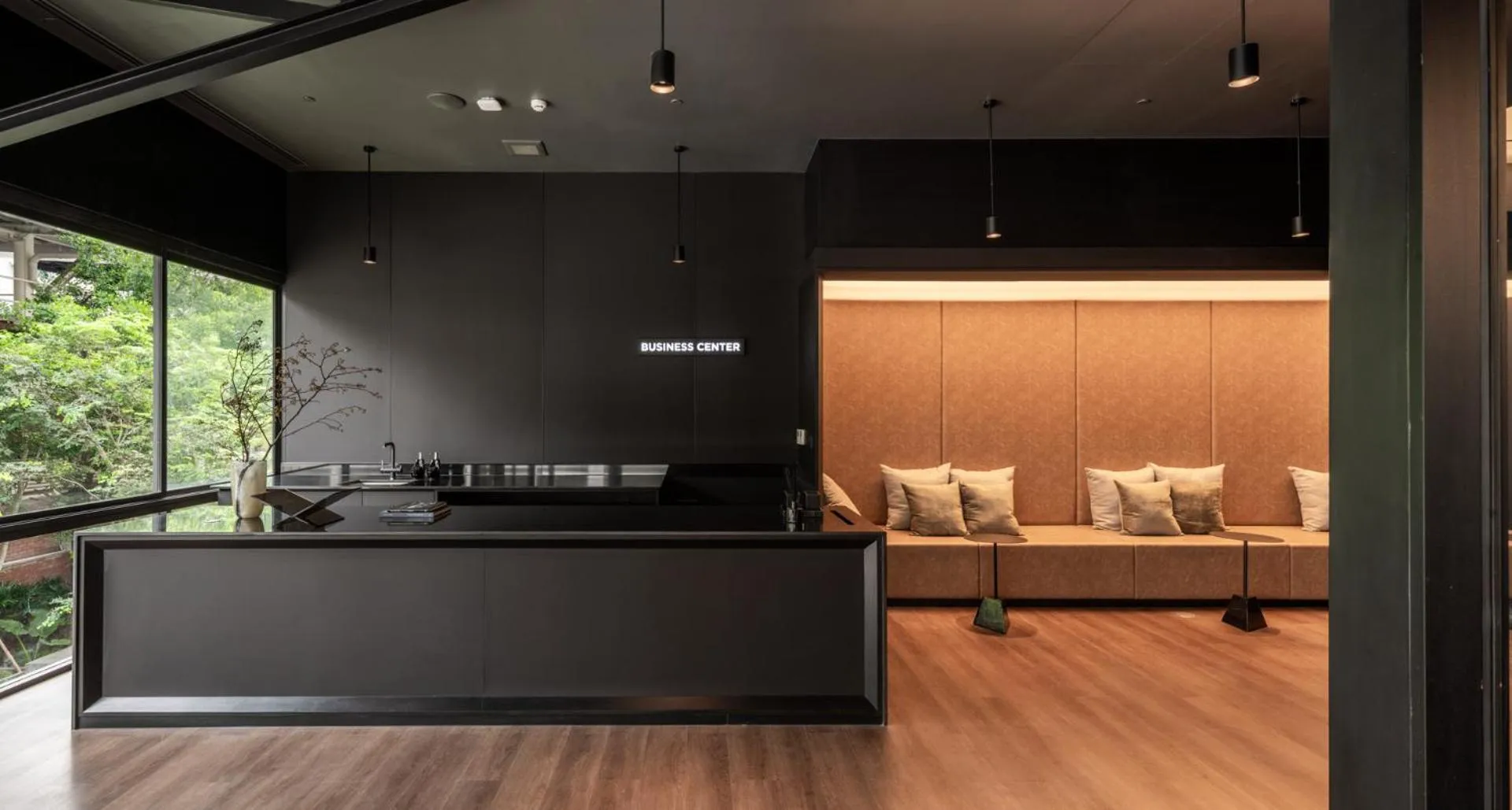 Business facilities in Rajah Hotel