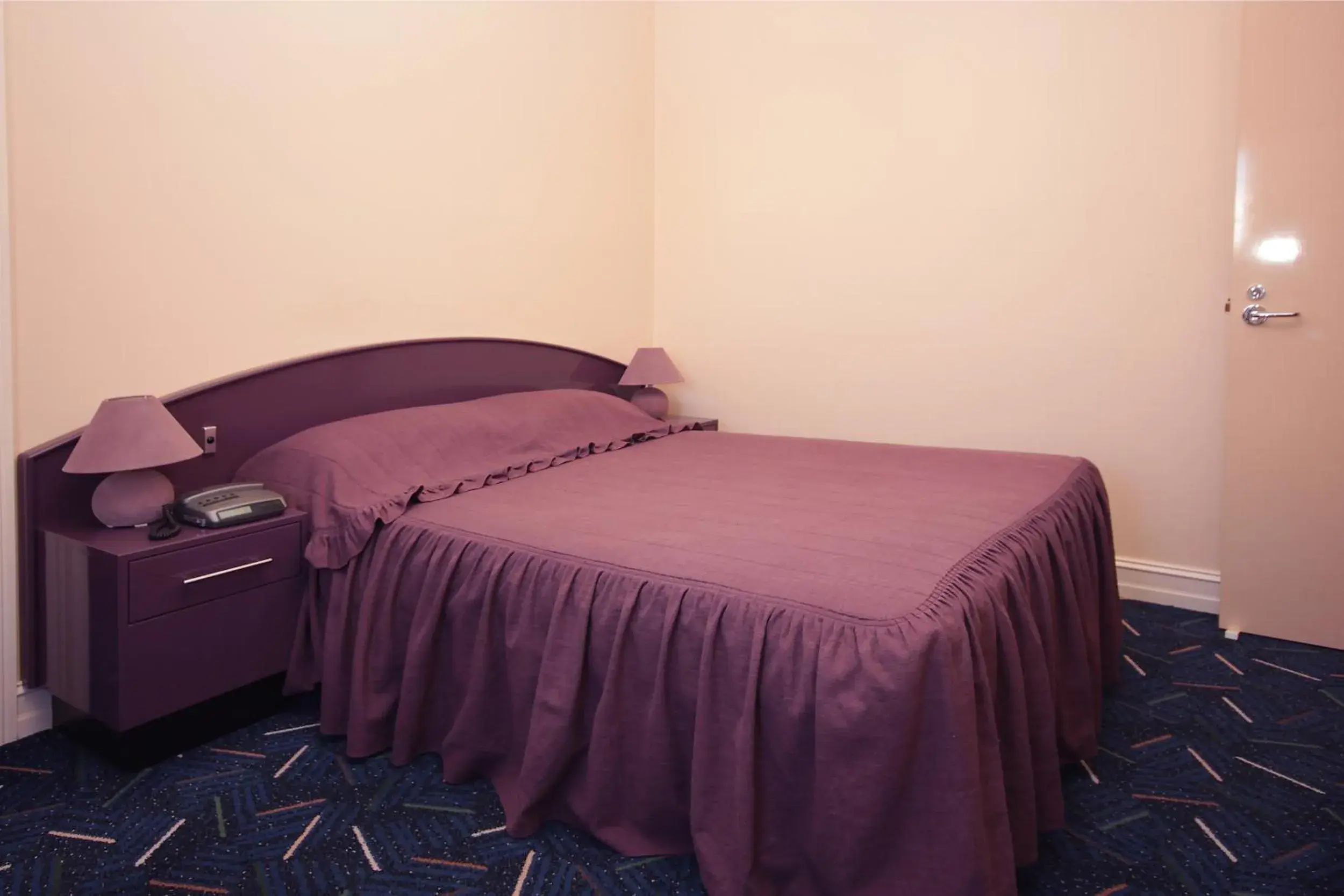 Family Room in Mitchell River Tavern Family Room in Mitchell River Tavern