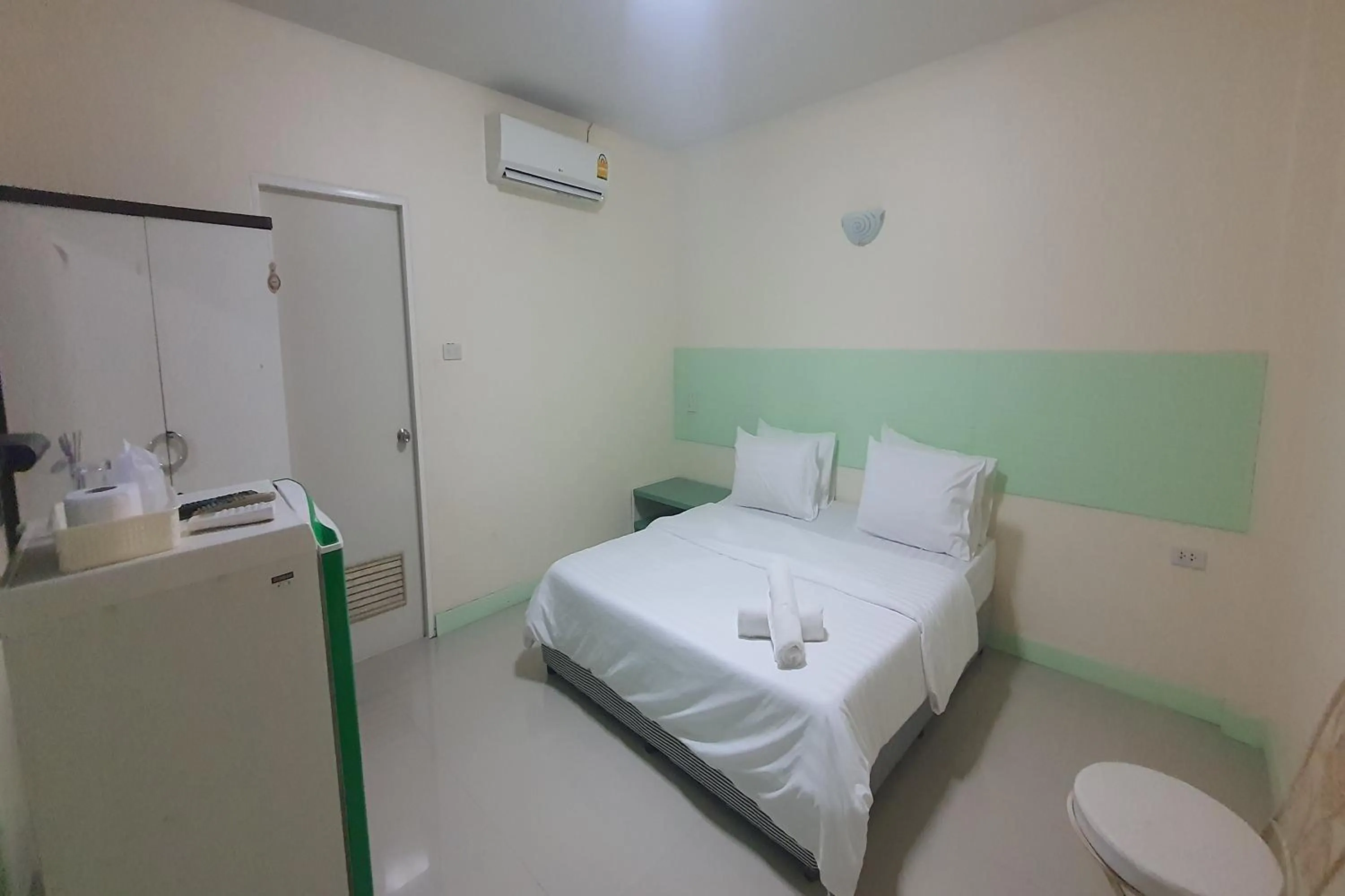 Bedroom, Bed in M Resort