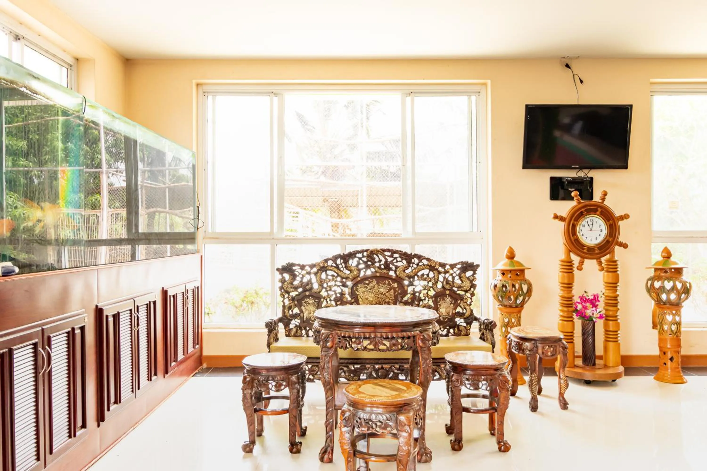 Restaurant/places to eat in M Resort