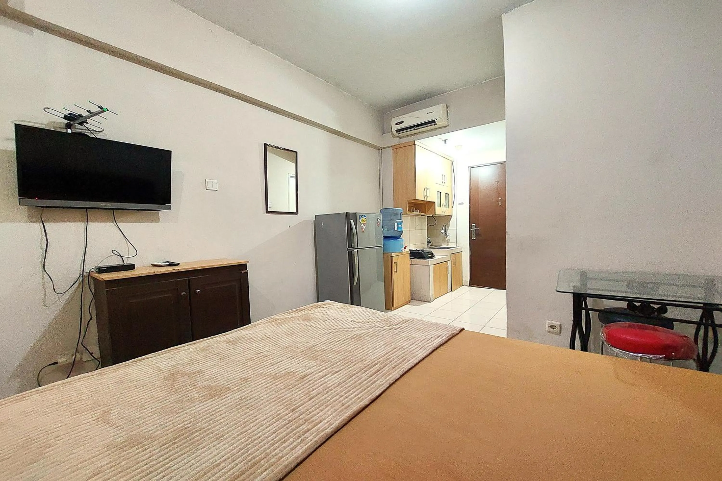 Bed in Adaru Property at Sunter Park View