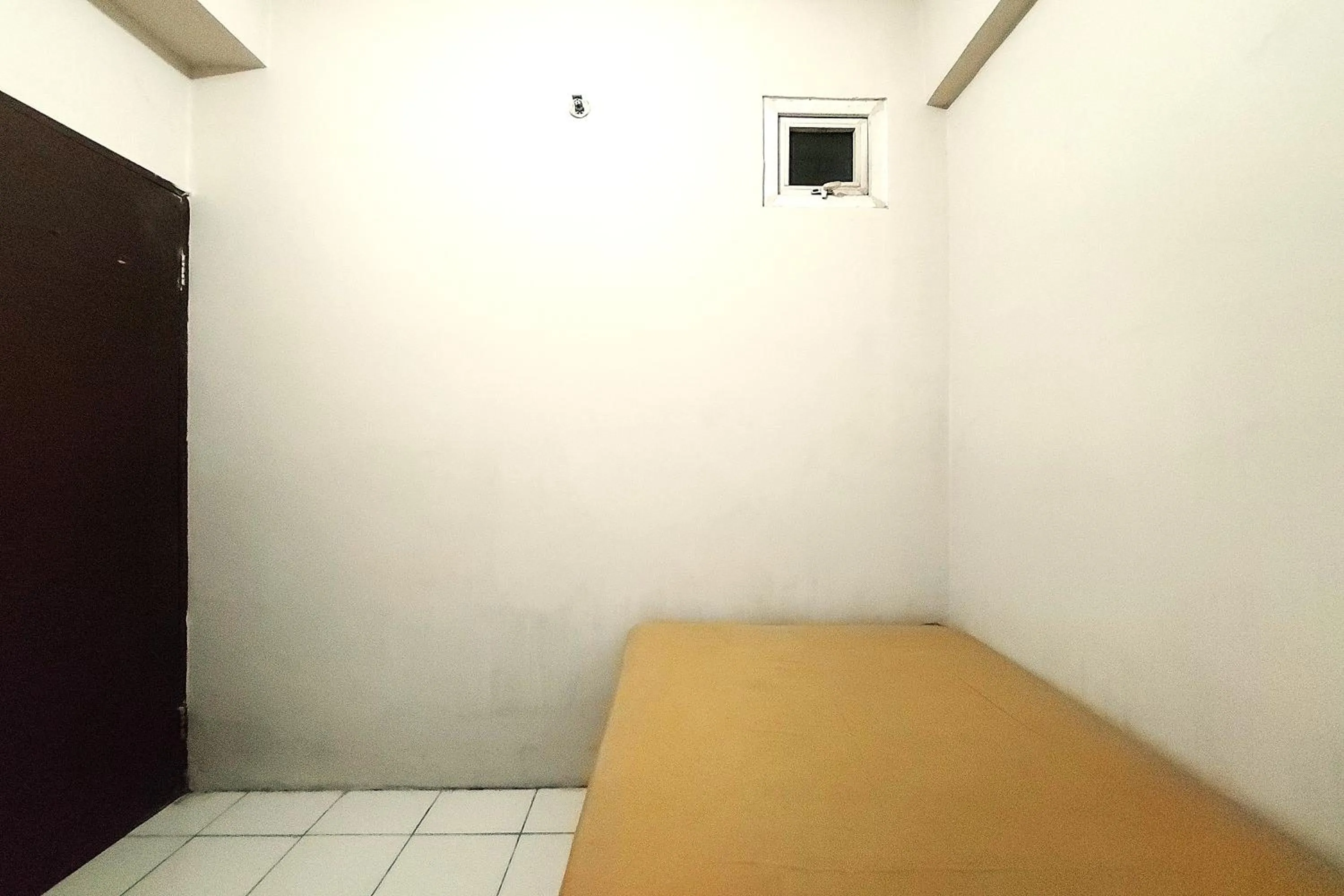 Bed in Adaru Property at Sunter Park View