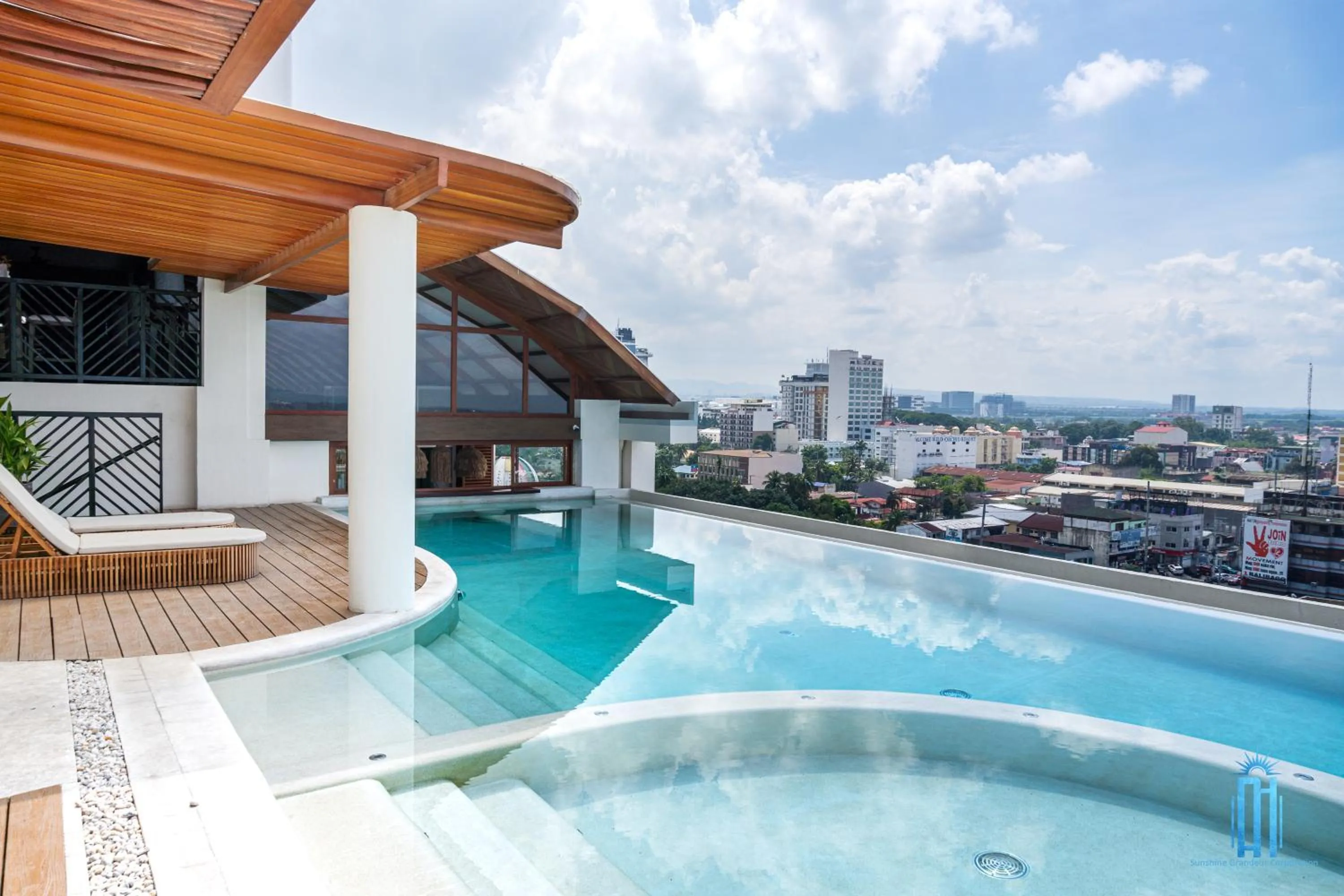 Swimming pool in Azzurro Hotel