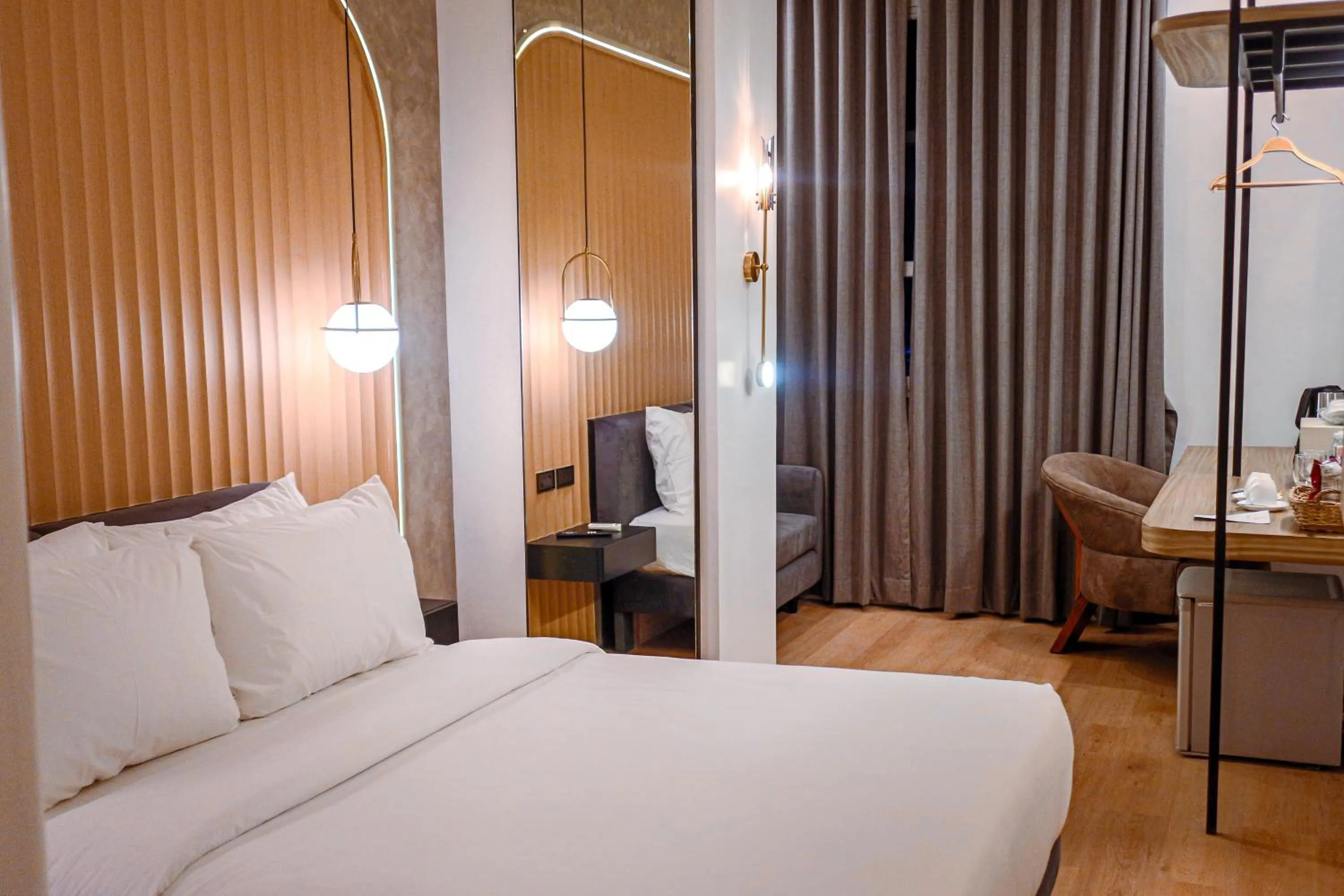 Bedroom, Bed in Azzurro Hotel