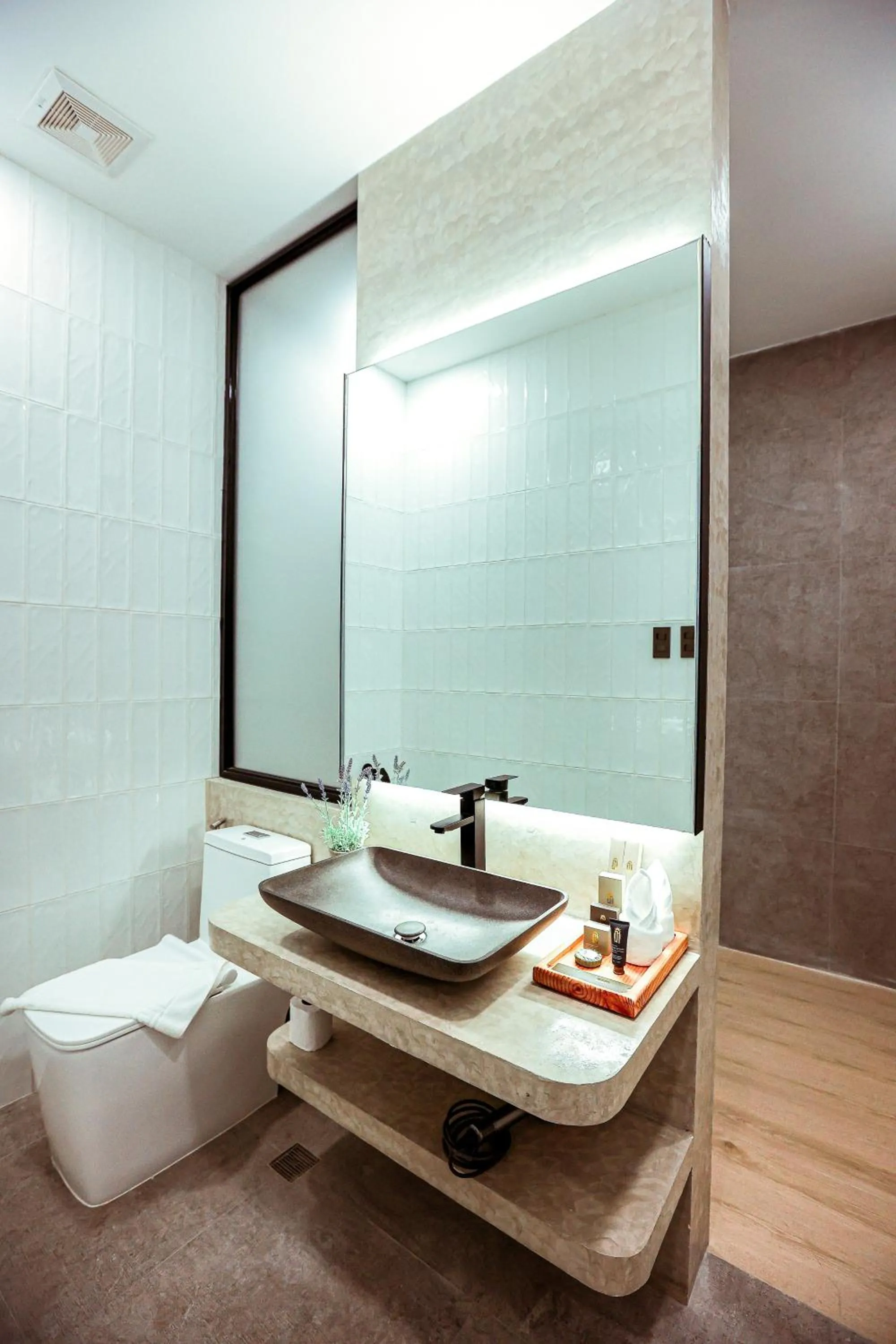 Bathroom in Azzurro Hotel