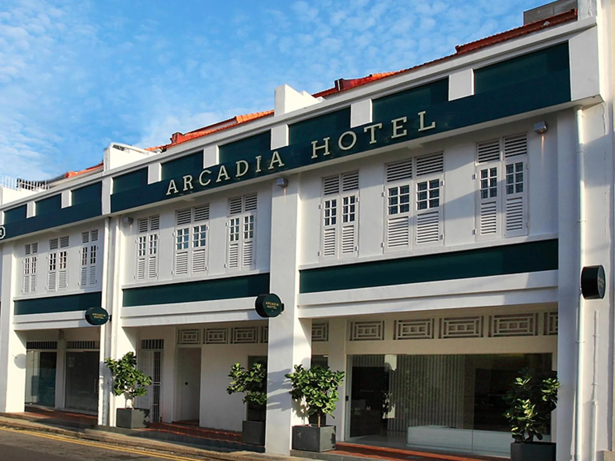 Facade/entrance in Arcadia Hotel