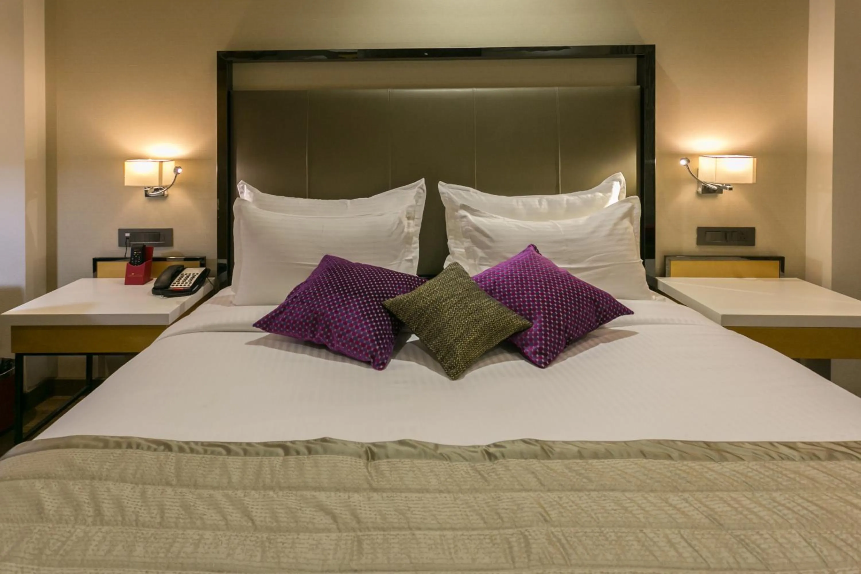 Bedroom, Bed in Varju Villa