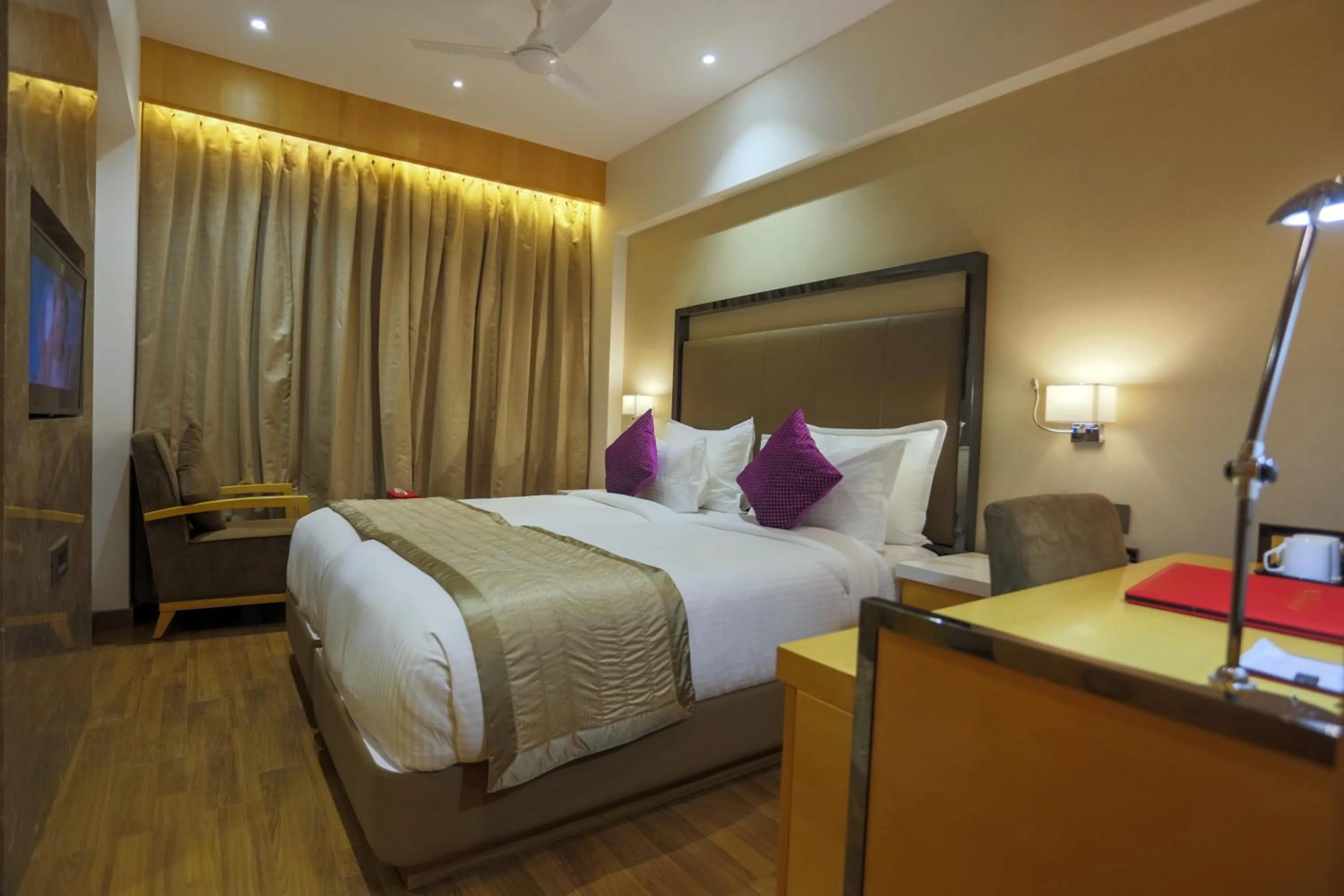 Bedroom, Bed in Varju Villa