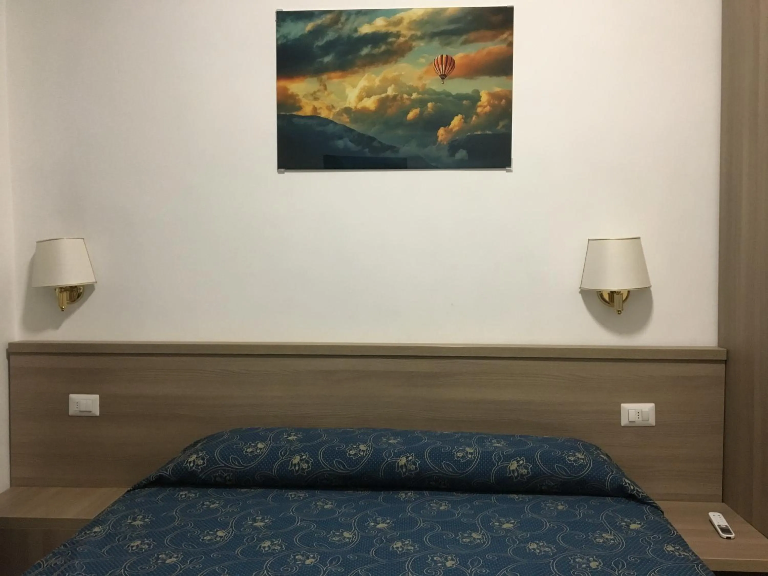 Bedroom, Bed in Marziah Inn