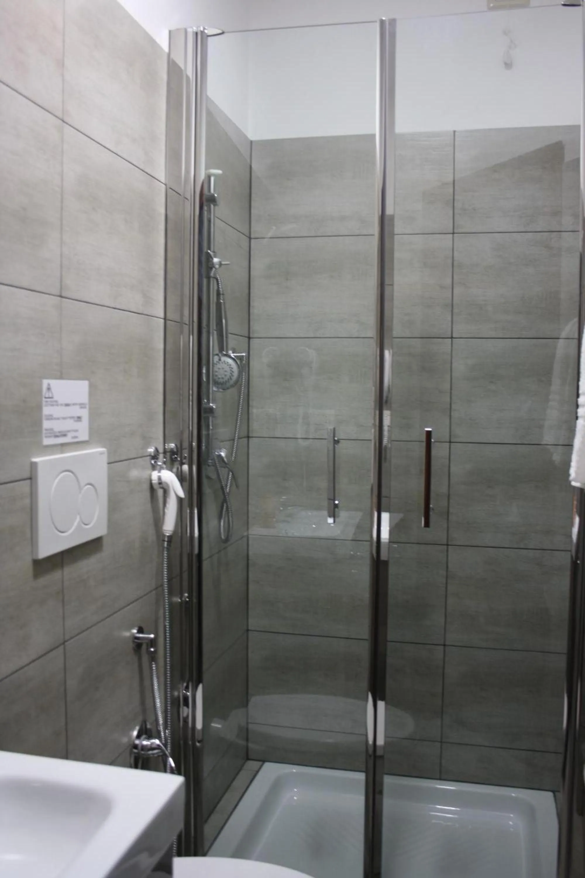 Bathroom in Marziah Inn