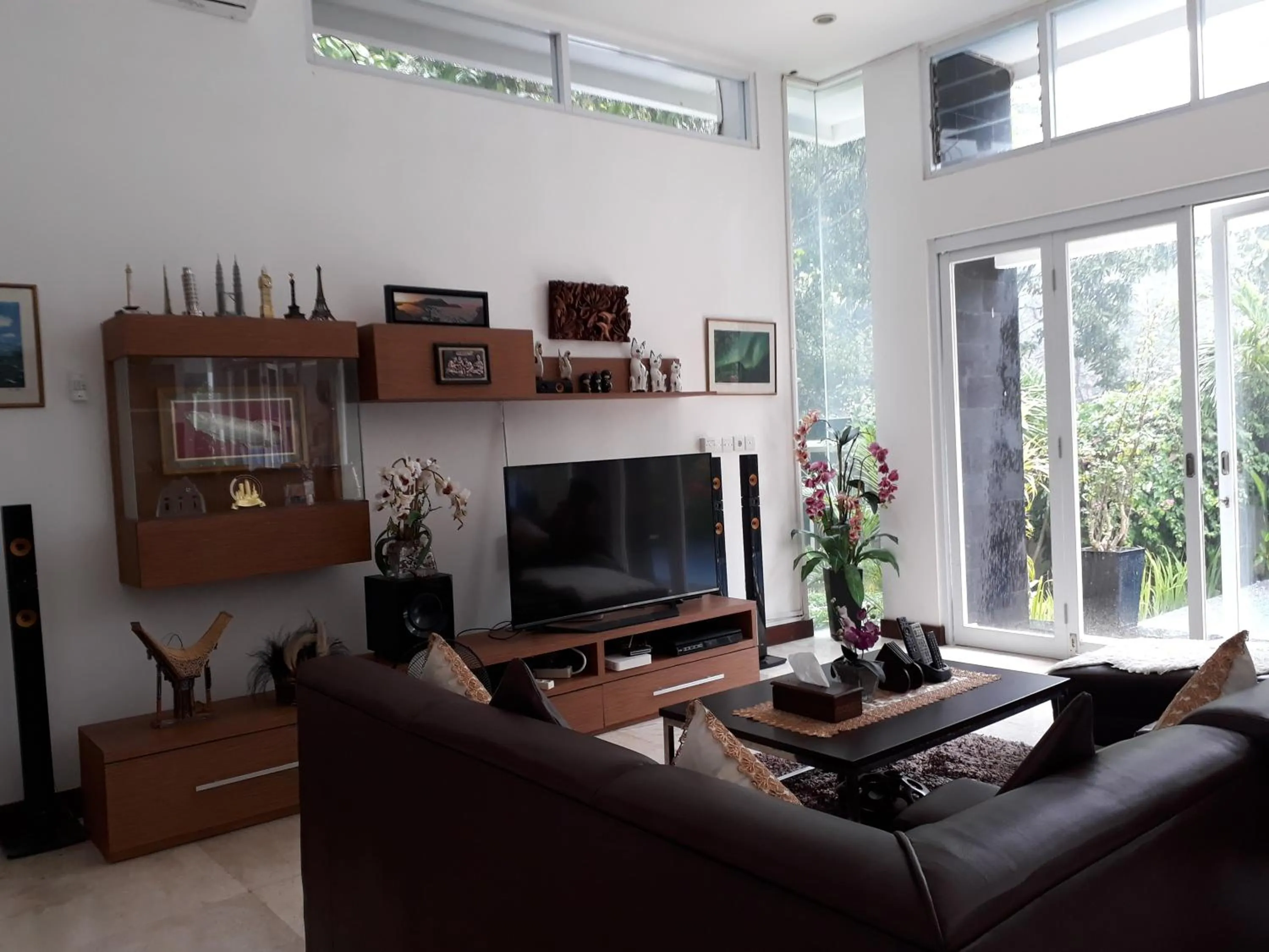 Living room, TV/Entertainment Center in Narvik Villa