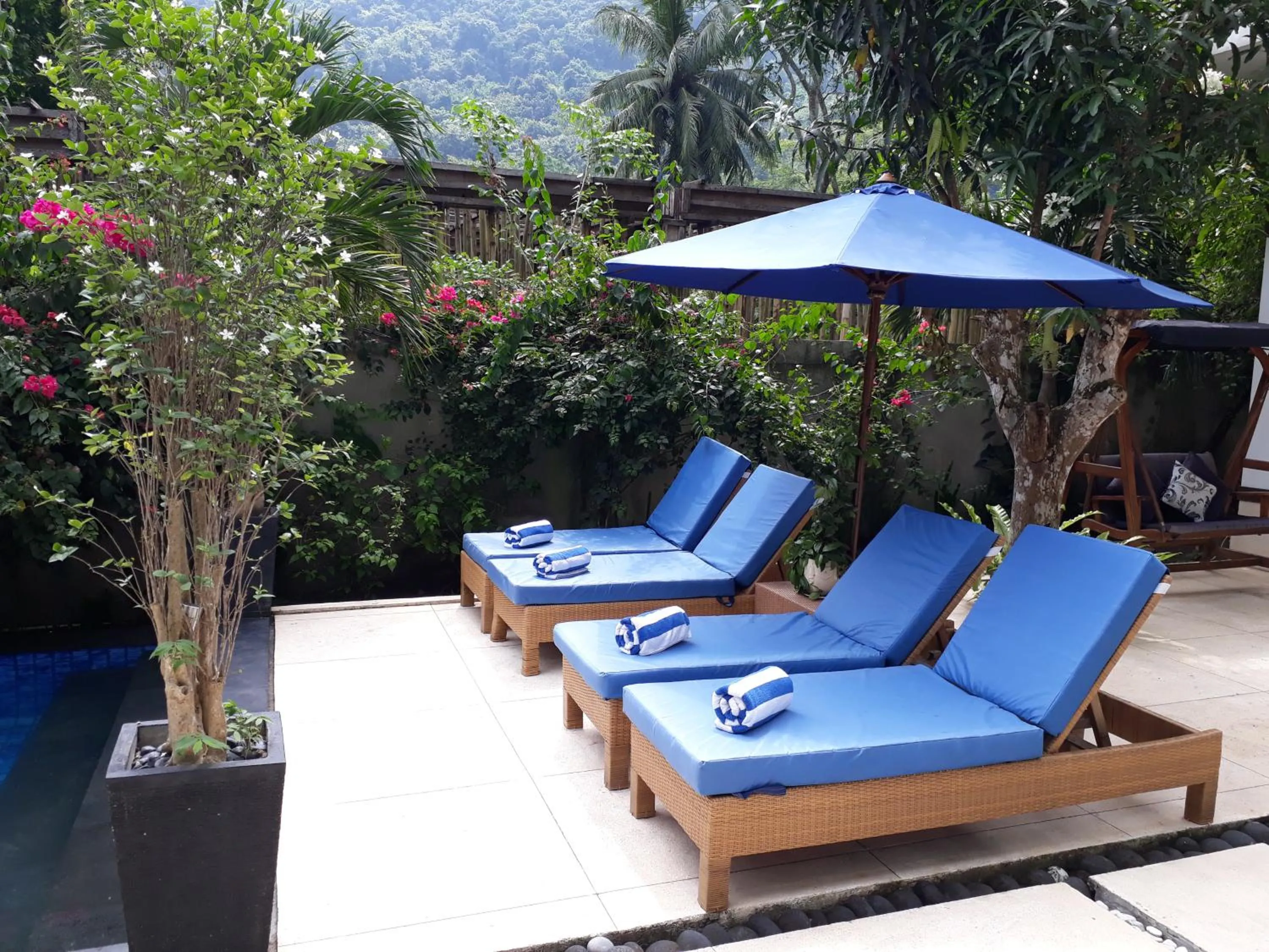 Seating area in Narvik Villa